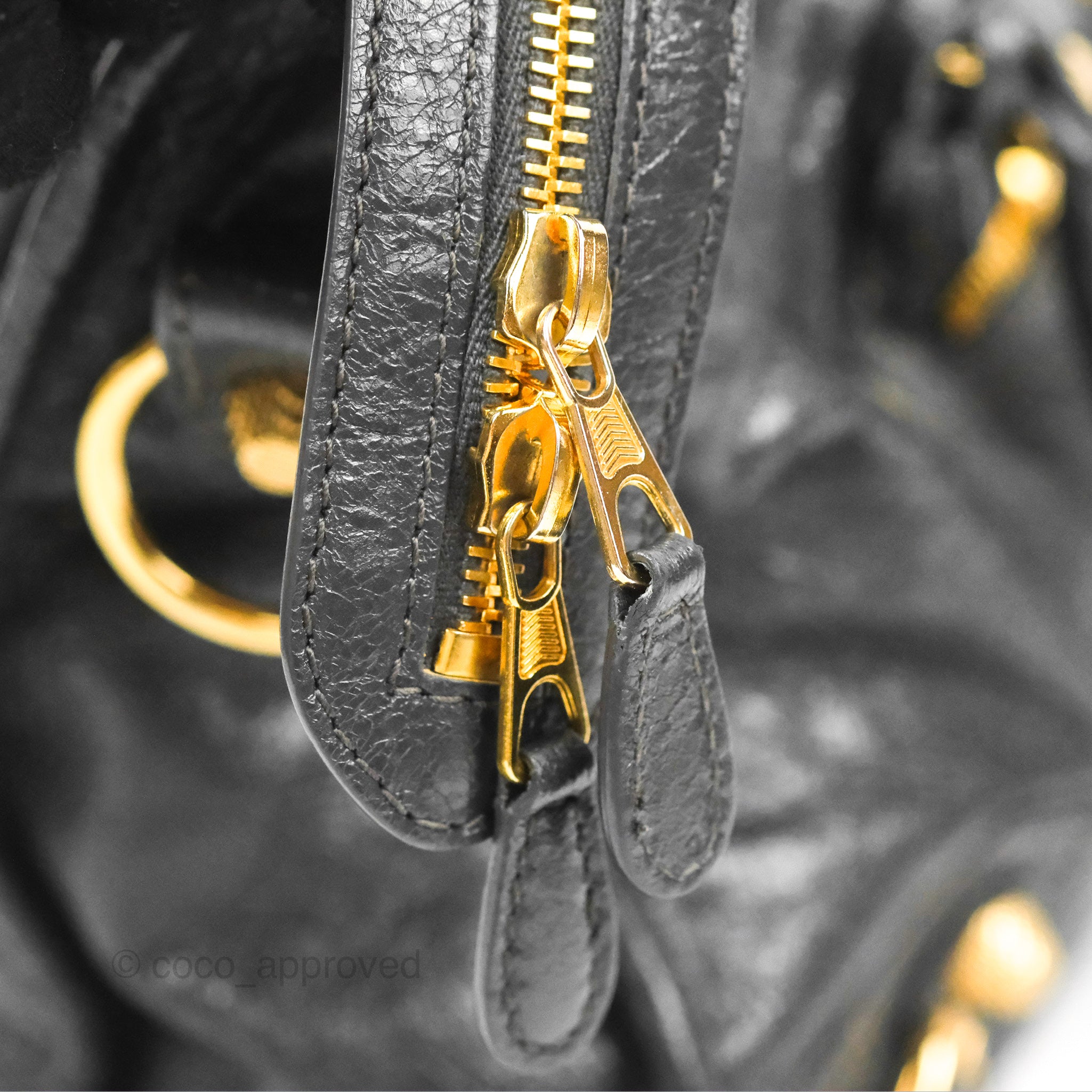 Balenciaga Classic Small City Bag in Dark Grey Aged Calfskin with Gold Hardware - Perfect for Everyday Luxury & Night Out