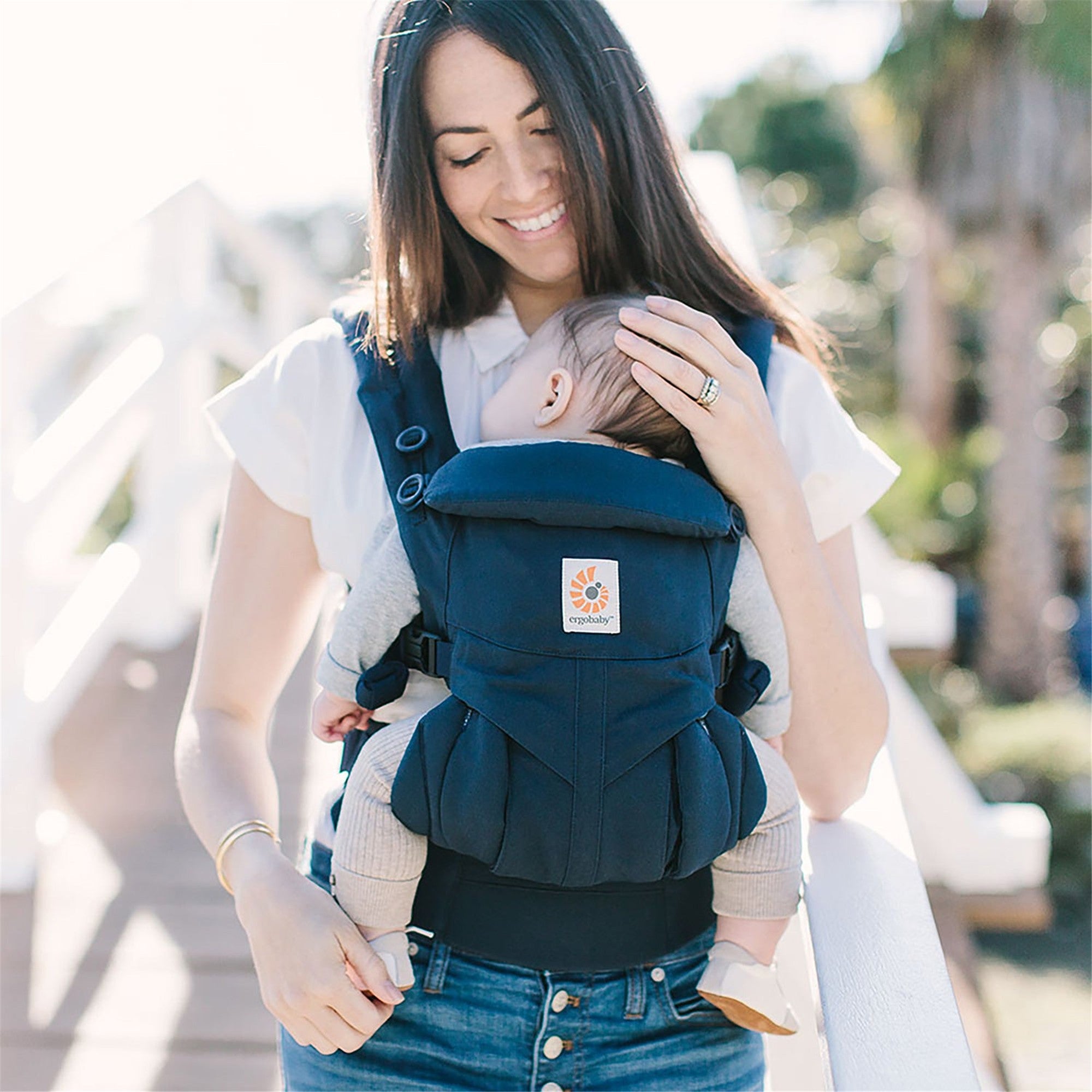 Ergobaby Omni 360 Baby Carrier - Adjustable & Ergonomic Infant Carrier for Newborn to Toddler (0-48 Months) - Midnight Blue - Perfect for Hands-Free Parenting, Hiking & Travel