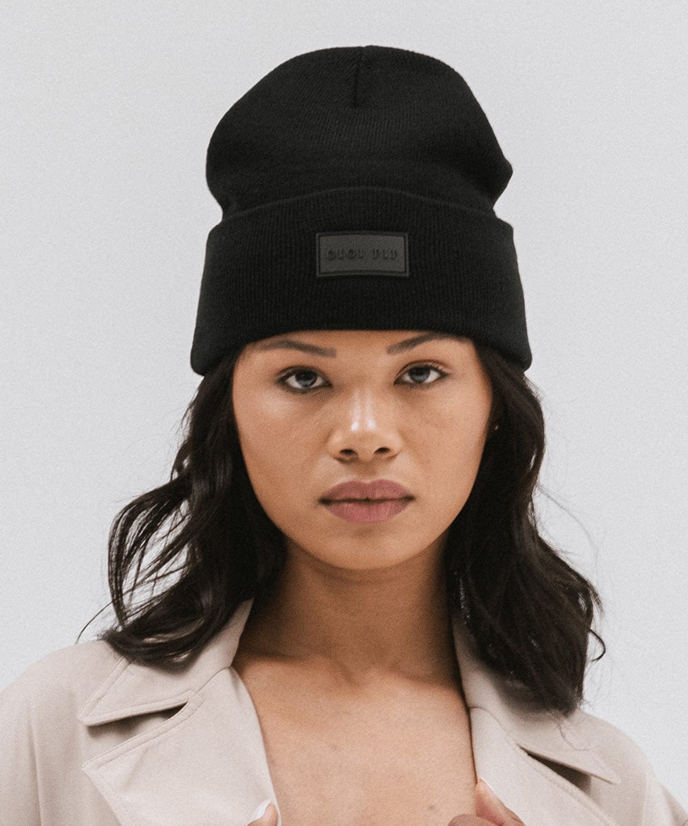Stylish Pip Knit Beanie for Men & Women - Warm Winter Hat for Outdoor Activities, Hiking, and Casual Wear