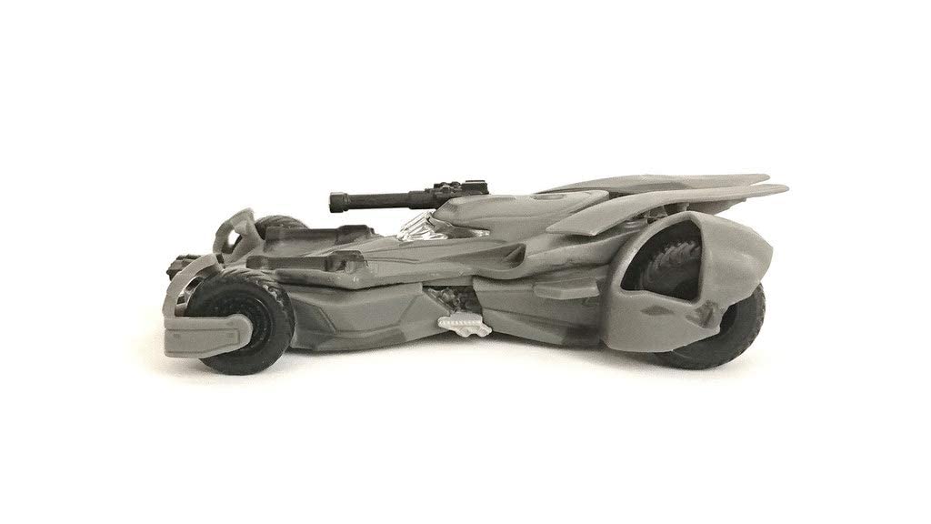 Mattel Hot Wheels 1:50 Scale Die-Cast Batman Batmobile - Justice League Movie Replica Collectible Toy Car for Kids & Adults - Perfect for Display, Play & DC Comics Fans Collection