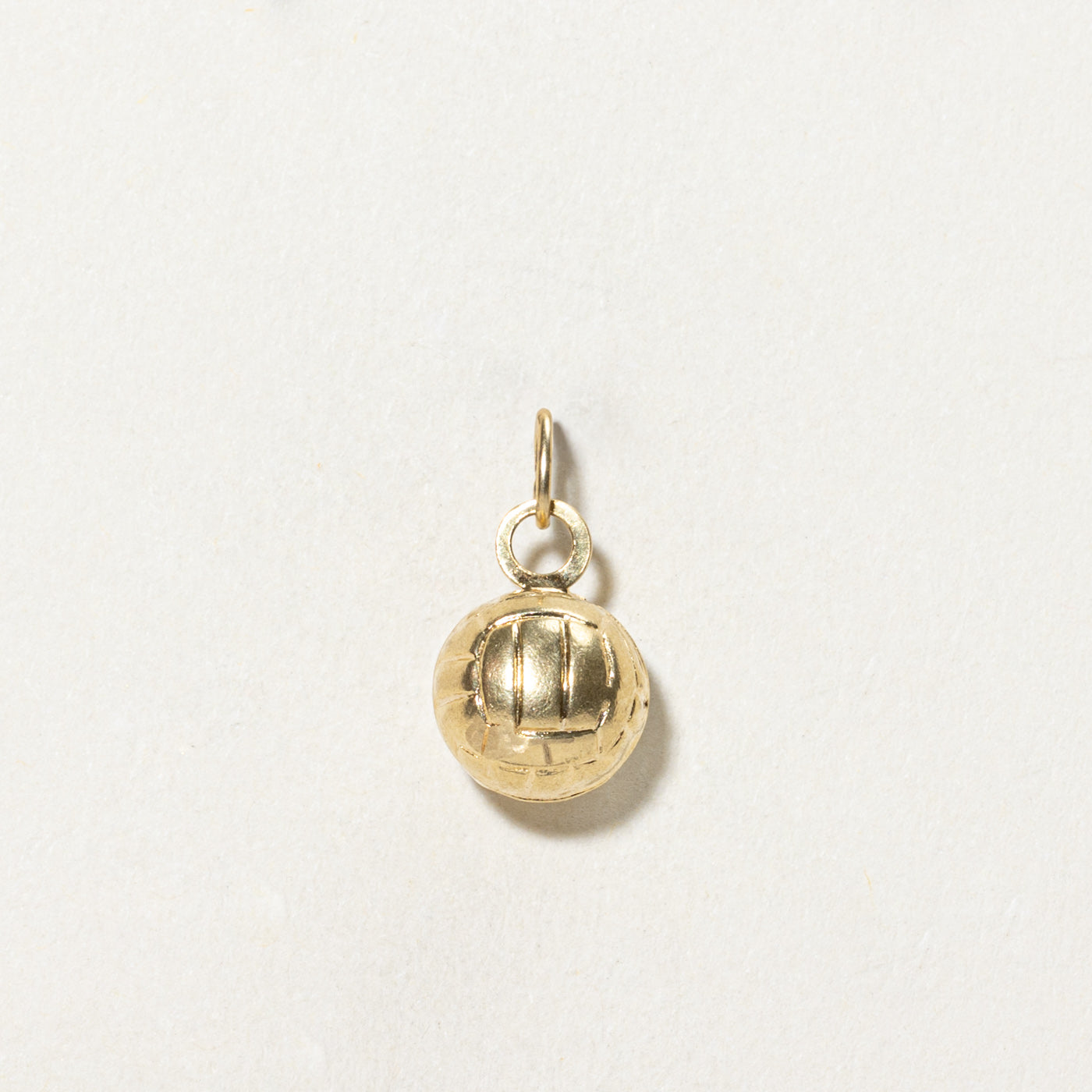 18K Yellow Gold Volleyball Charm Pendant - Elegant Jewelry Gift for Volleyball Players & Fans - Perfect for Necklaces, Bracelets & Sports-Themed Accessories