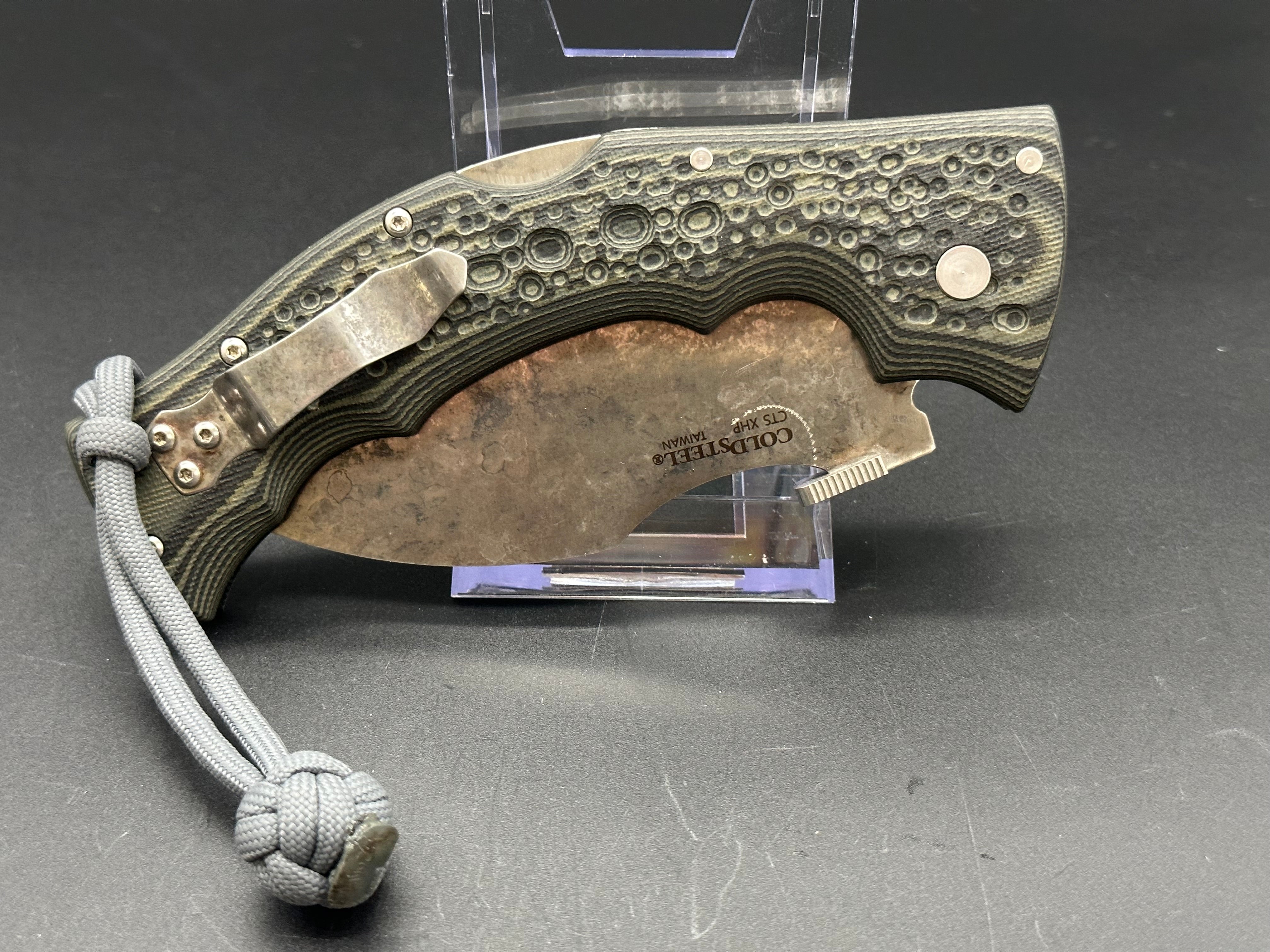 Cold Steel Colossus I CTS XHP Knife - Batwing Grind, Apocalyptic Finish Tactical Folding Knife for Outdoor Survival, Camping & EDC