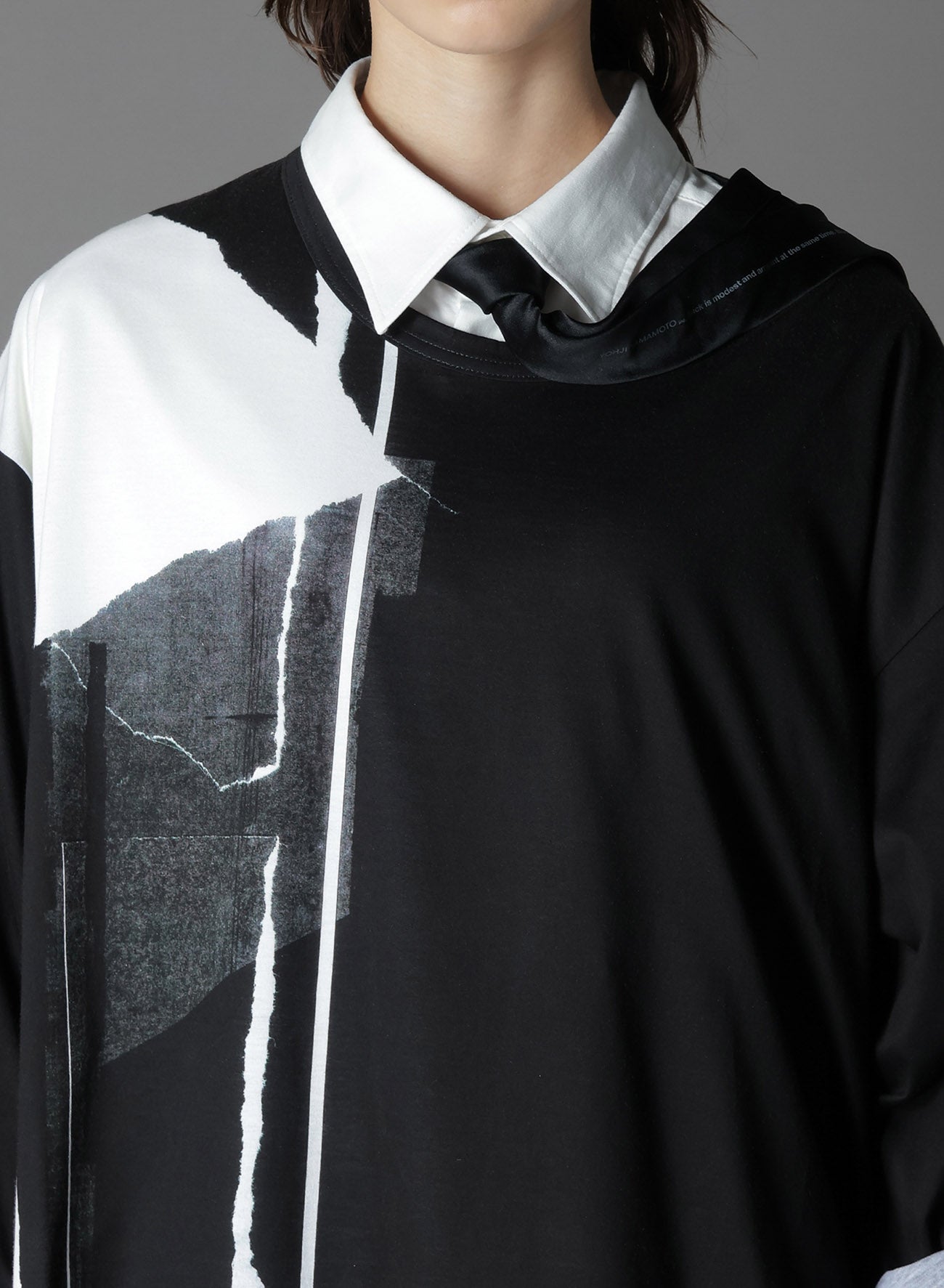 Soft Cotton Jersey T-Shirt with Torn Pattern Hem & Long Sleeves - Oversized Round Neck Jumbo Fit for Casual Wear & Street Style