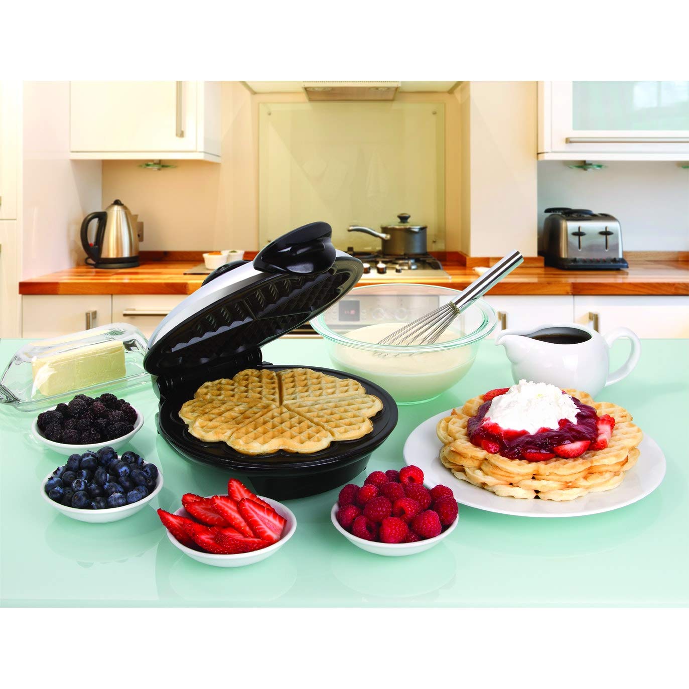 Chrome Metallic Heart-Shaped Waffle Maker - Non-Stick Surface, Unique Black Heart Design for Valentine's Day Breakfast, Romantic Brunch & Anniversary Gifts