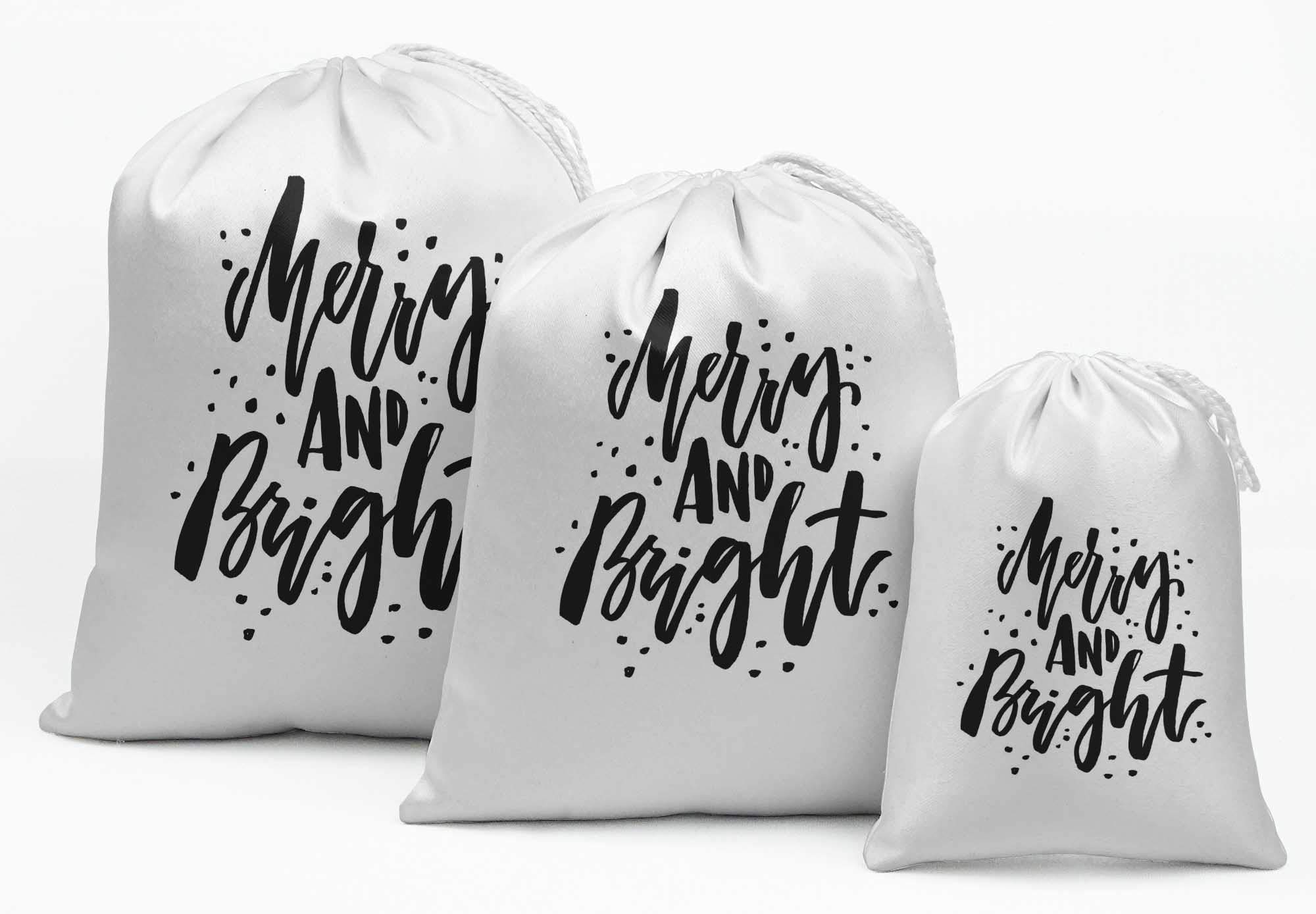 White Merry & Bright Christmas Party Supplies - 15pcs Gift Pouches & Favor Candy Bags for Holiday Celebrations, Stocking Stuffers & Festive Treats