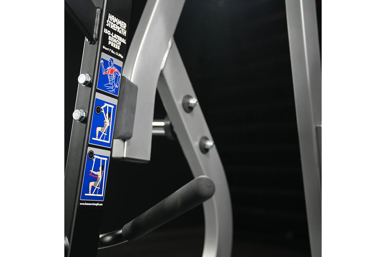 Hammer Strength Plate Loaded Iso-Lateral Bench Press - Commercial Gym Equipment for Home & Professional Strength Training