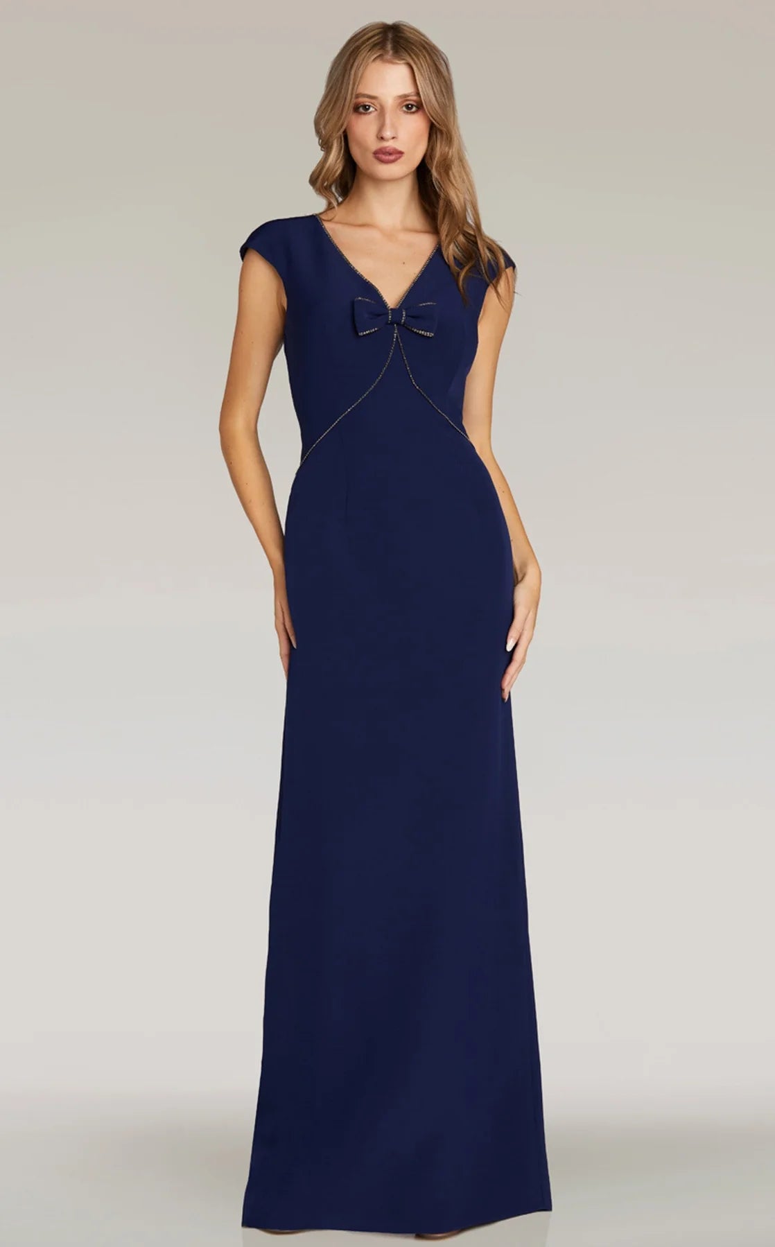 Gia Franco 12307 Women's Elegant Cocktail Dress for Party, Wedding & Special Occasions - Flattering A-Line Silhouette with V-Neck & Sleeveless Design