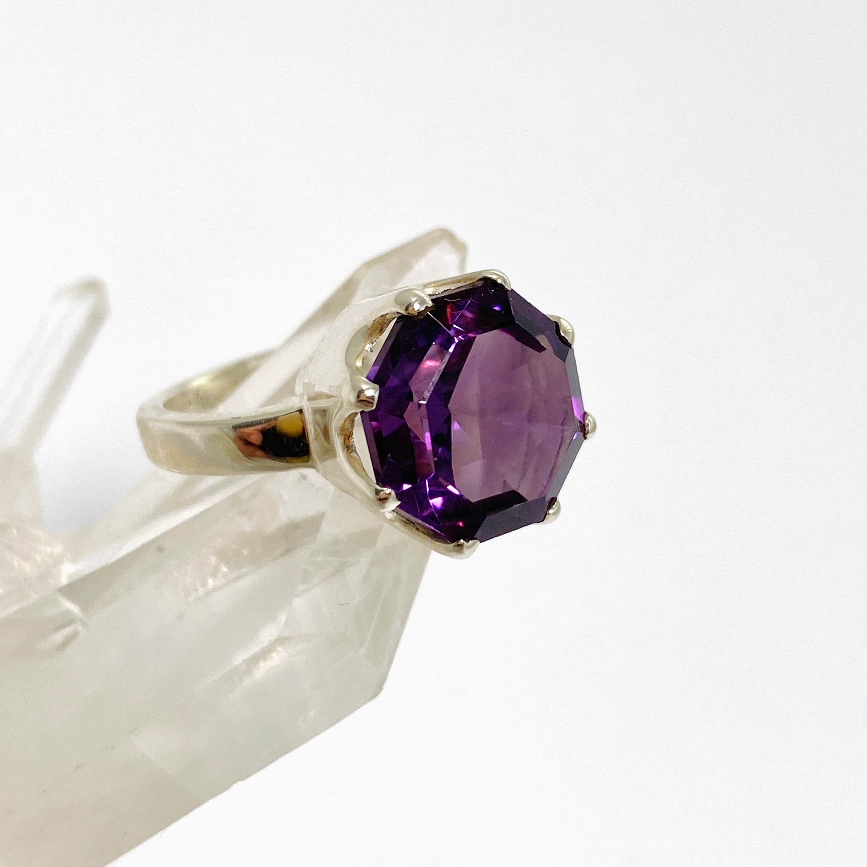 Amethyst Hexagon Faceted Ring - Size 7 PRGJ839 - Elegant Purple Gemstone Jewelry for Women, Perfect for Weddings, Parties & Special Occasions