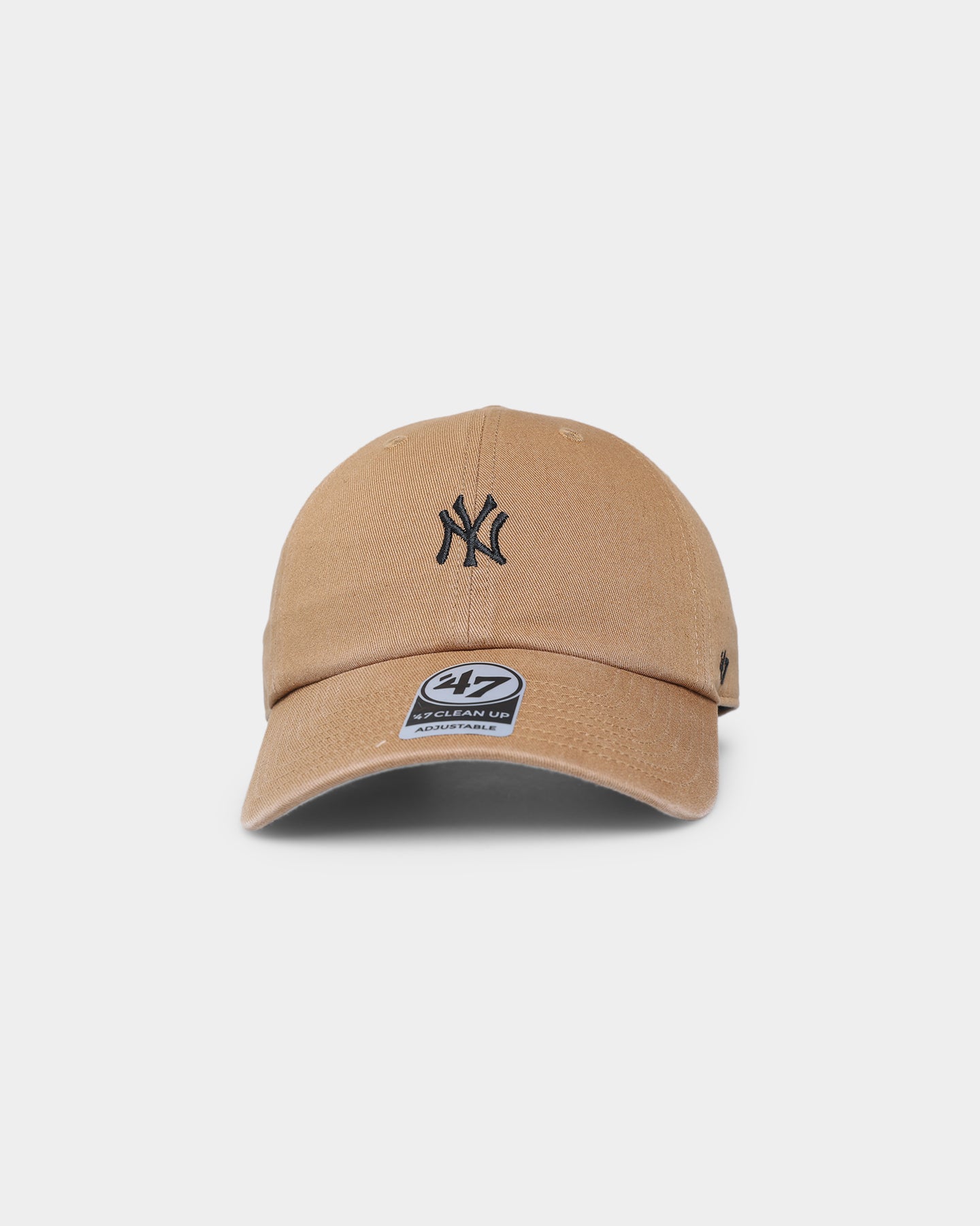 New York Yankees 47 Brand Clean Up Strapback Hat - Adjustable Camel Baseball Cap for Men & Women - Perfect for Games, Casual Wear & Sports Fans
