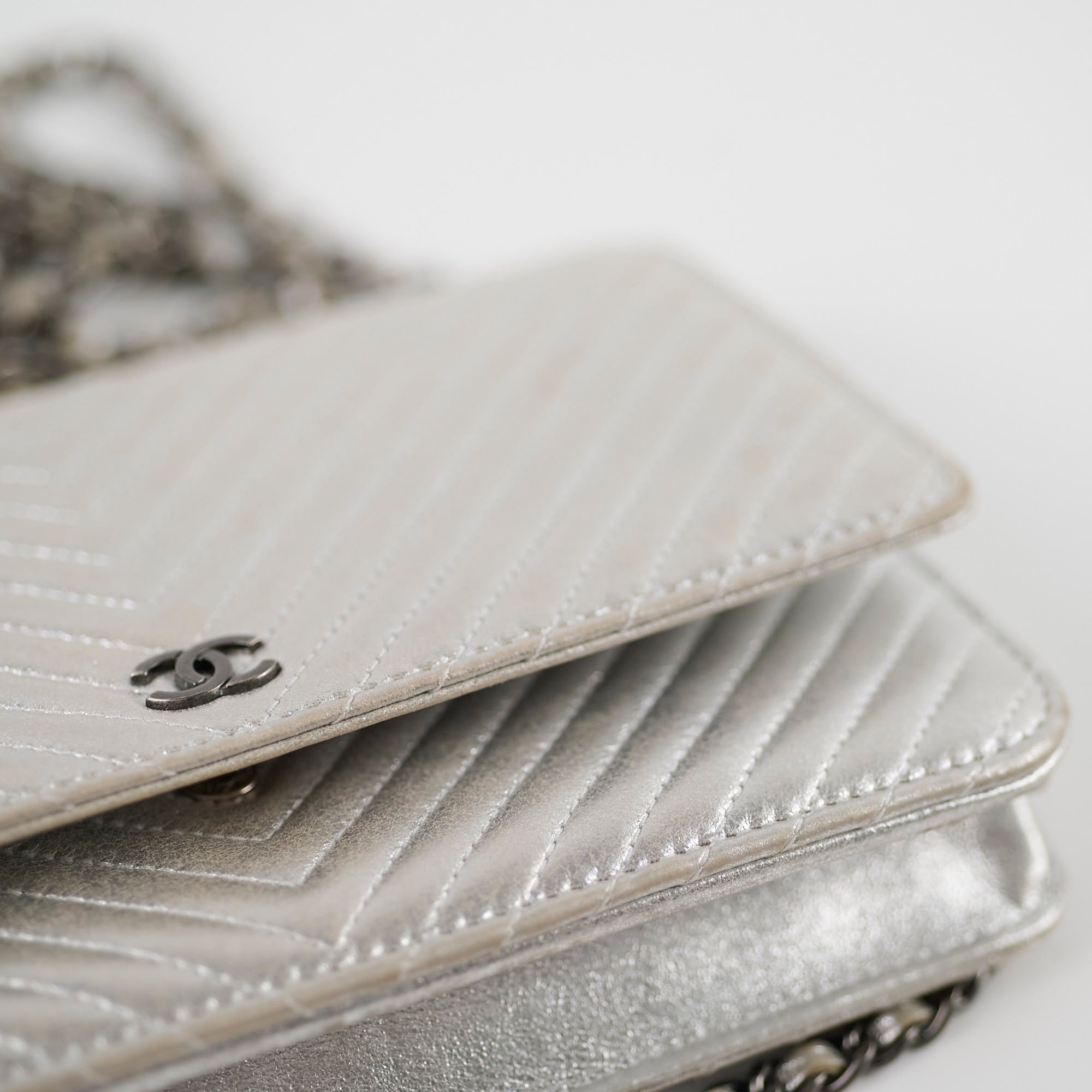 Chanel Metallic Chevron Wallet On Chain WOC Bag 22 Series - Luxury Crossbody Purse for Women, Perfect for Parties & Evening Events