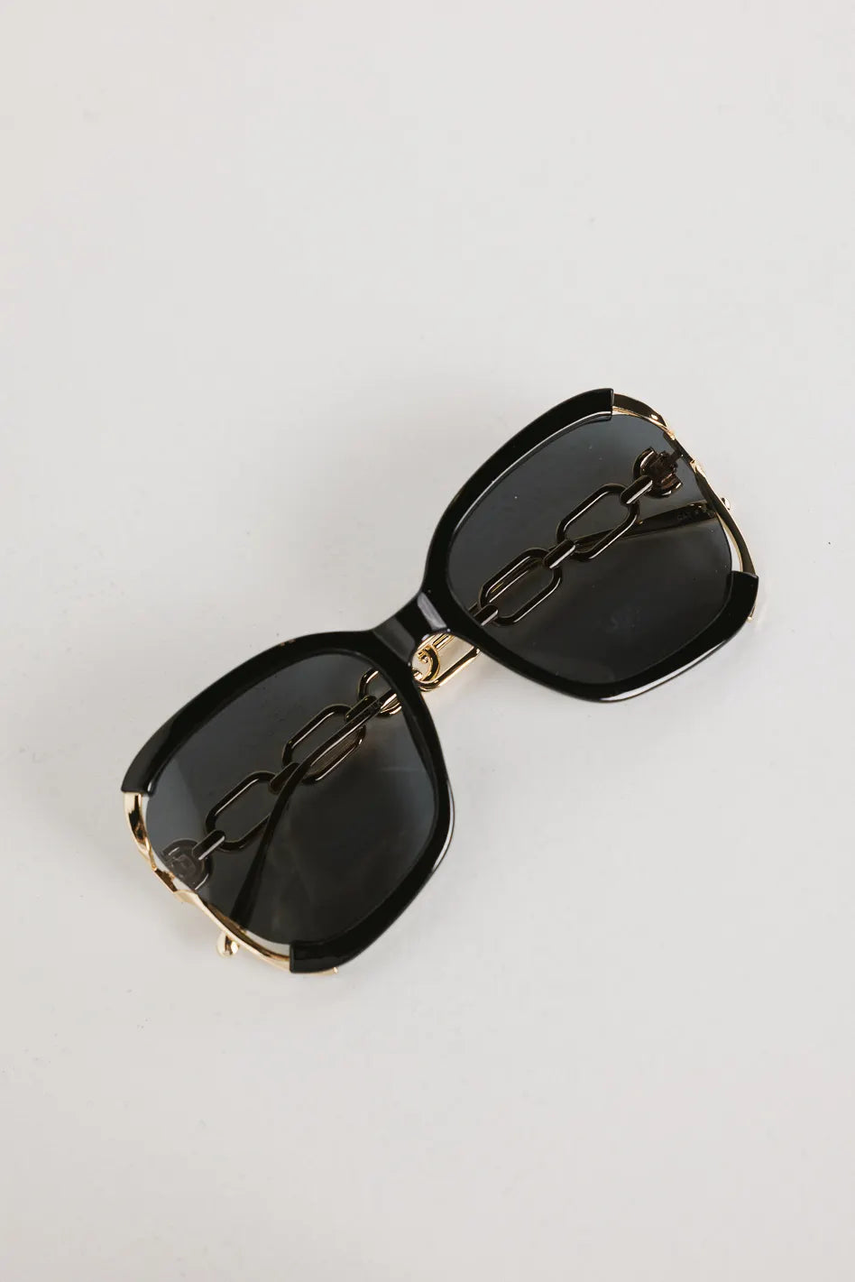 Black Lea Sunglasses for Women - UV Protection, Polarized, Fashionable & Lightweight - Perfect for Driving, Beach, and Outdoor Activities