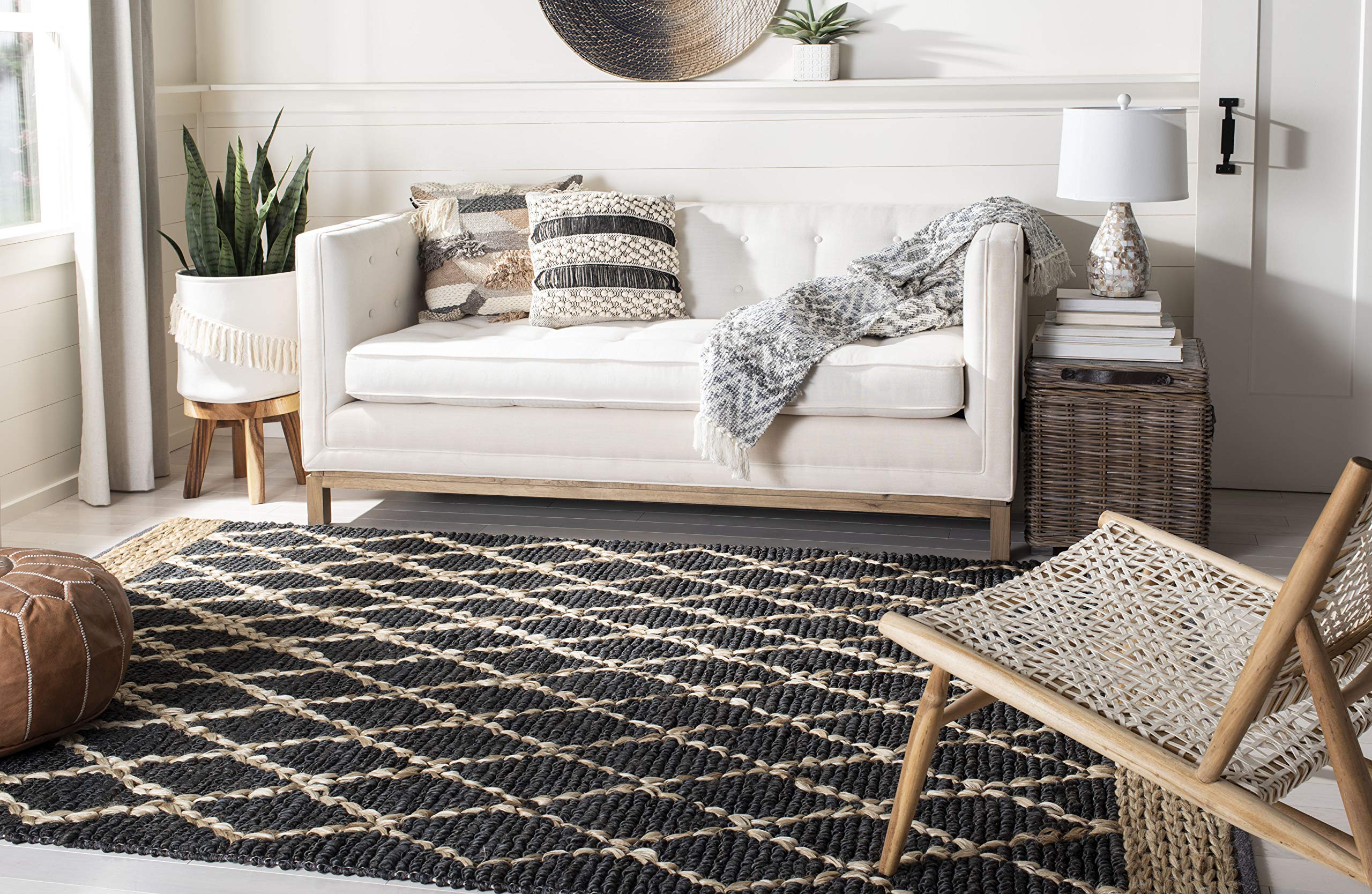 SAFAVIEH Handmade Boho Moroccan Trellis Jute Rug - 4' x 6' Charcoal Natural Fiber Accent Rug for High Traffic Areas, Perfect for Entryway, Living Room & Bedroom Decor (NF951H) | Durable & Stylish Floor Covering for Home & Office