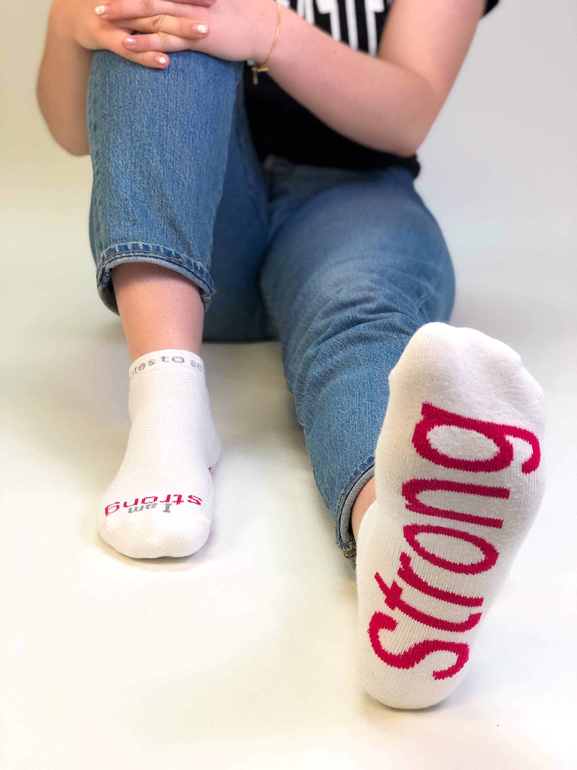 Inspirational 'I Am Strong' Socks for Women & Men - Motivational Gift