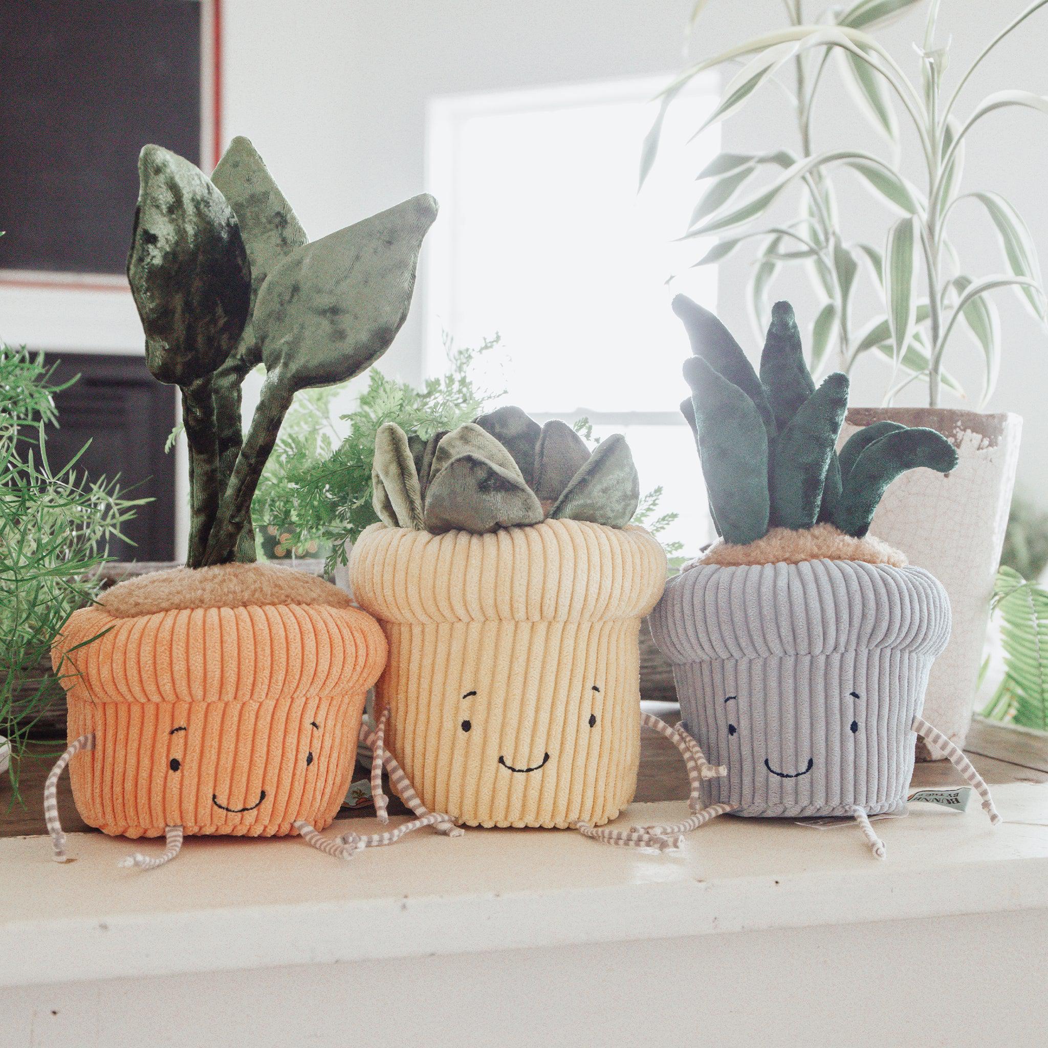 Sansevieria Trifasciata Plush Toy - Realistic Snake Plant Stuffed Animal for Home Decor, Gift, or Nursery - Perfect for Windowsill, Office Desk, and Cozy Spaces