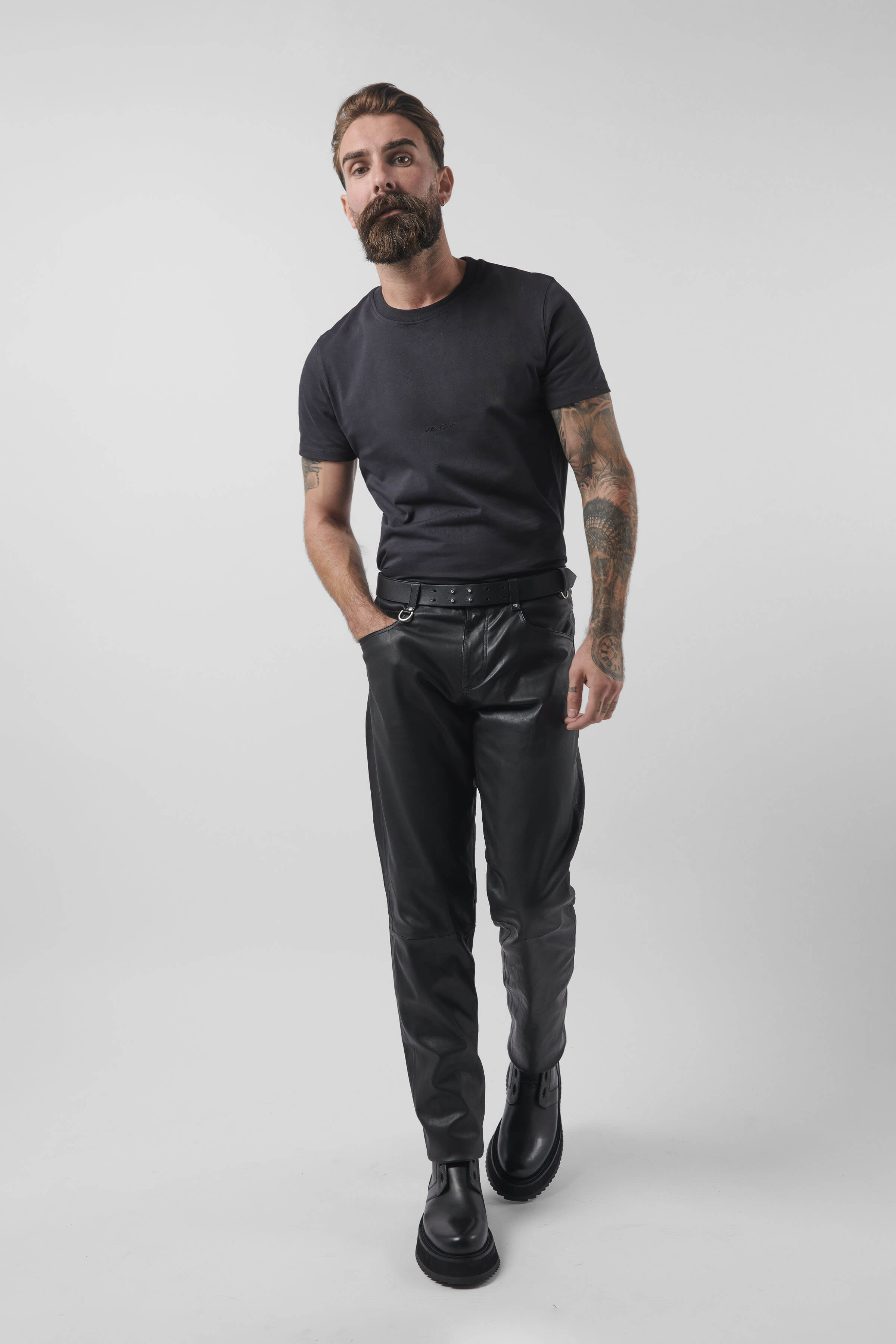 Straight Leg Stretch Leather Pants for Women - High Waist Faux Leather Trousers for Casual & Night Out - Perfect for Office, Party & Date Night