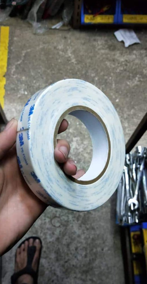 3M PE Foam Tape 1600 White 25mm x 8m - High Strength Adhesive Foam Tape for Home, Office & DIY Projects - Weatherproof Sealing & Mounting Solution