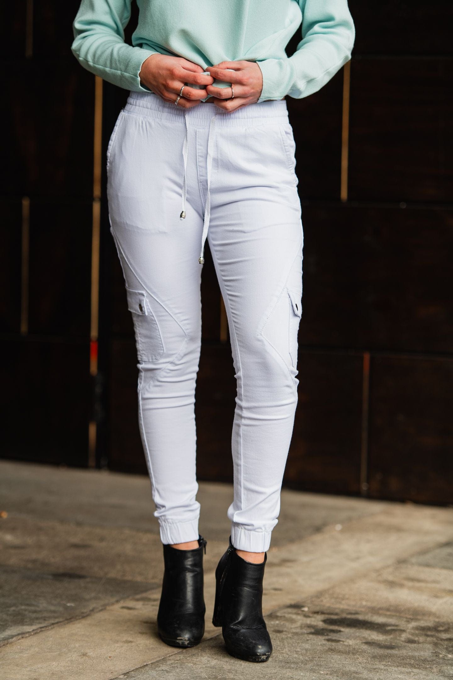 Country Denim Australia Cuff White Cargo Jogger Pants for Men - Stylish Comfortable Streetwear with Pockets | Perfect for Casual Outfits, Gym, Travel & Everyday Wear
