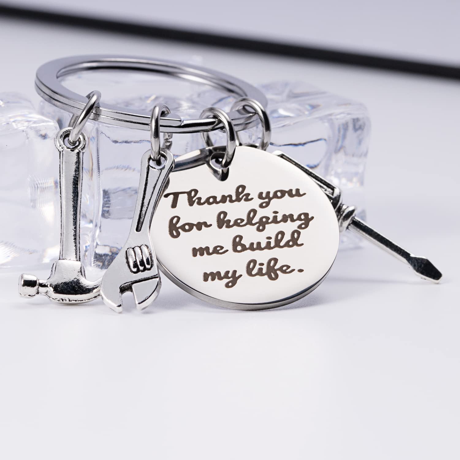 Linemoon Thank You Keychain for Dad - Father's Day, Birthday, Anniversary & Christmas Gift from Son or Daughter | Personalized Gifts for Dad | Office, Car & Home Use