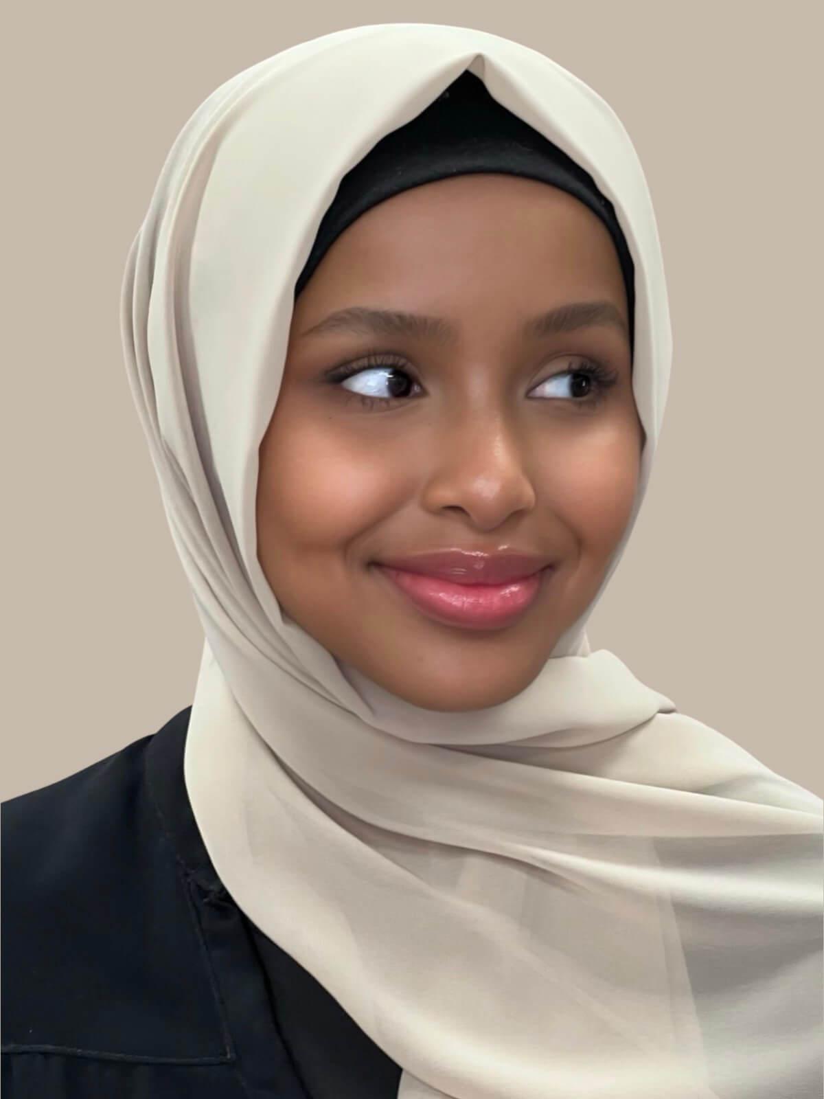 Luxury Vanilla Chiffon Hijab - Soft & Breathable Muslim Scarf for Women - Perfect for Daily Wear, Prayer & Special Occasions