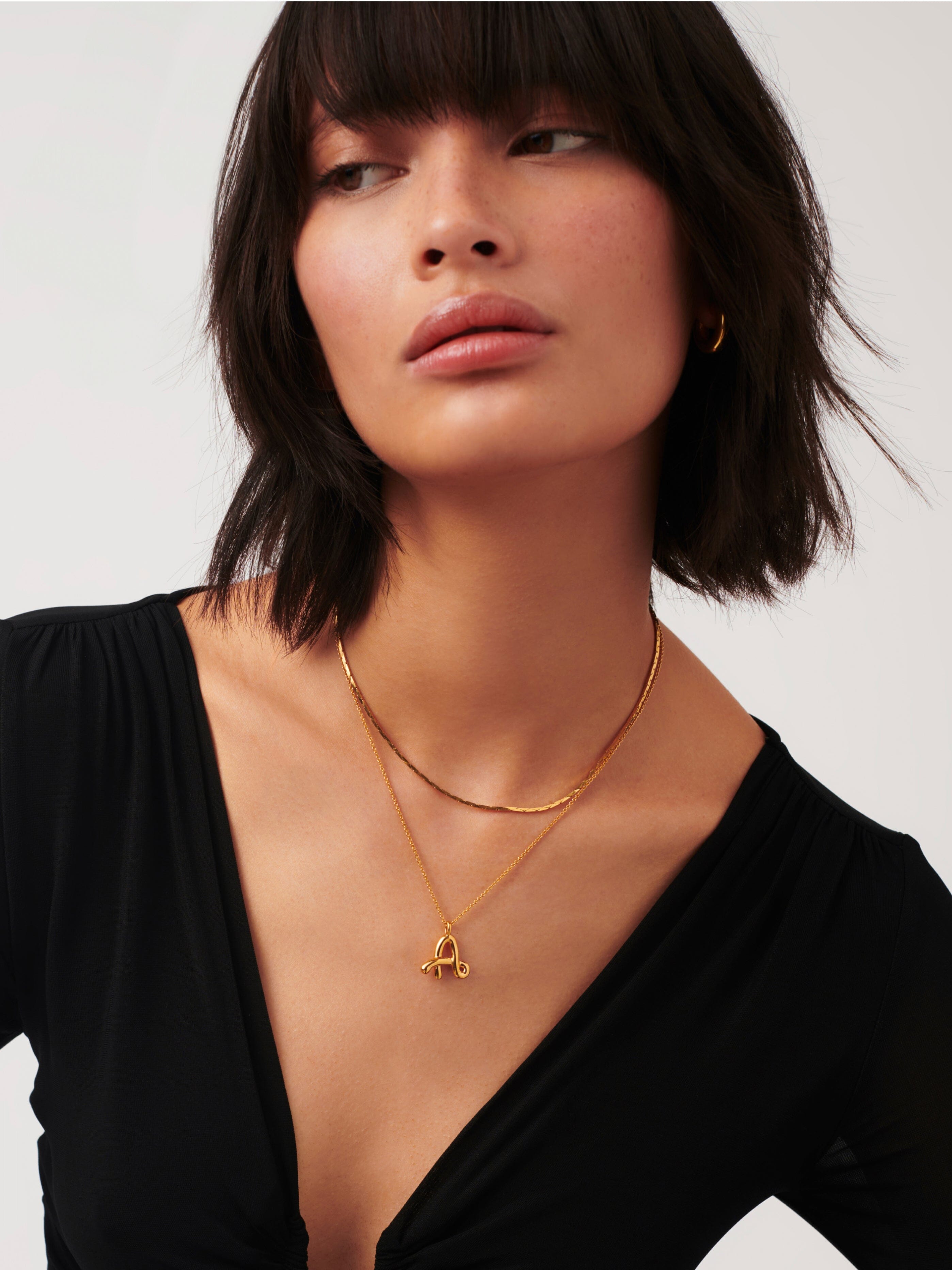 Lucy Williams Cobra Snake Chain Choker Necklace - 18k Gold Plated Elegant Jewelry for Women - Perfect for Parties, Date Nights & Special Occasions