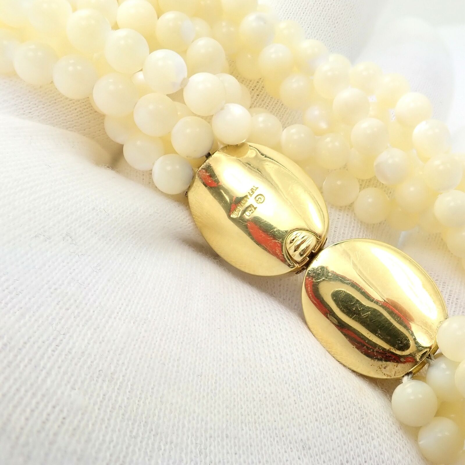 Tiffany & Co Cummings 18K Gold Mother of Pearl Bead Torsade Inlaid Necklace - Elegant Jewelry for Women, Perfect for Weddings, Parties & Special Occasions