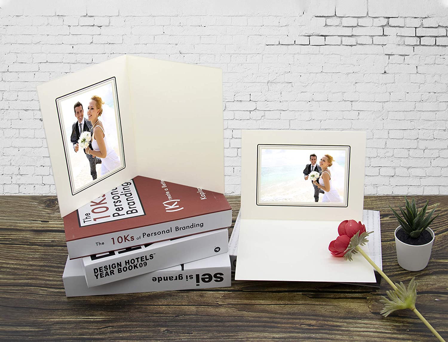 100-Pack 4x6 Photo Folders & Cardboard Picture Frames - Ivory with Black Lining for Greeting Cards, Invitations | Perfect for Graduation, Christmas, Wedding & Special Events | Archival Quality Photo Storage & Display Solution