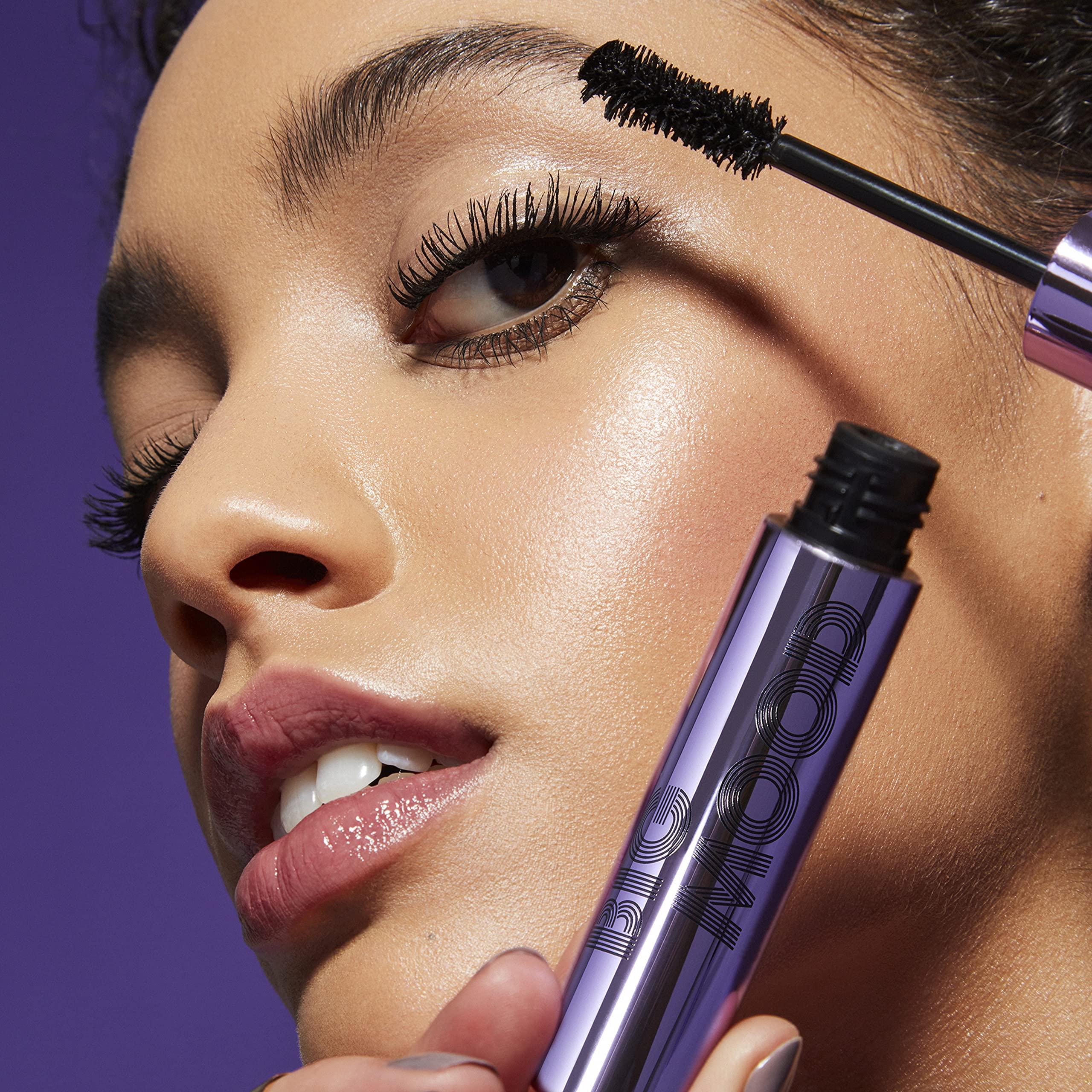 e.l.f. Big Mood Mascara - Volumizing & Lengthening Mascara with Jojoba Wax for Bold, Lifted Lashes | Long-Lasting Pitch Black Formula (0.30 fl Oz) | Perfect for Daytime Glam & Nighttime Drama