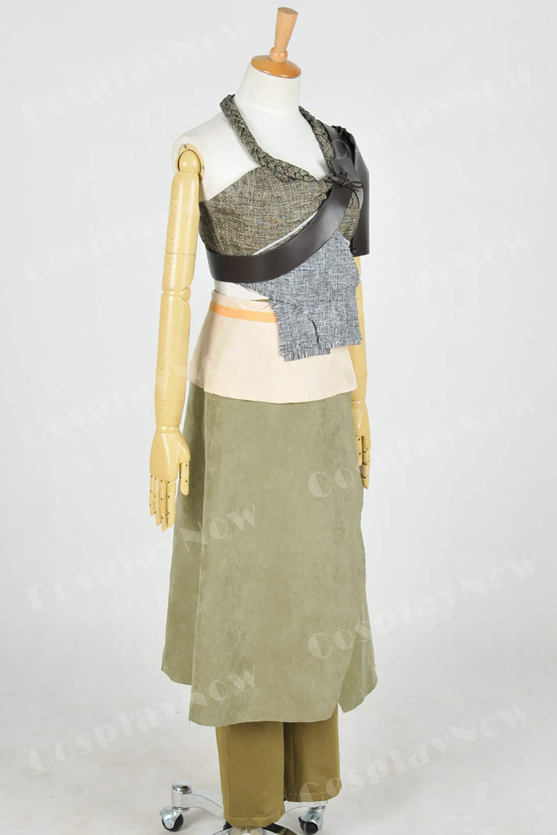 Daenerys Targaryen Cosplay Costume - Mother of Dragons Full Set Outfit with Cape & Accessories | Premium Tailored GOT Costume for Halloween, Comic Con & Cosplay Events
