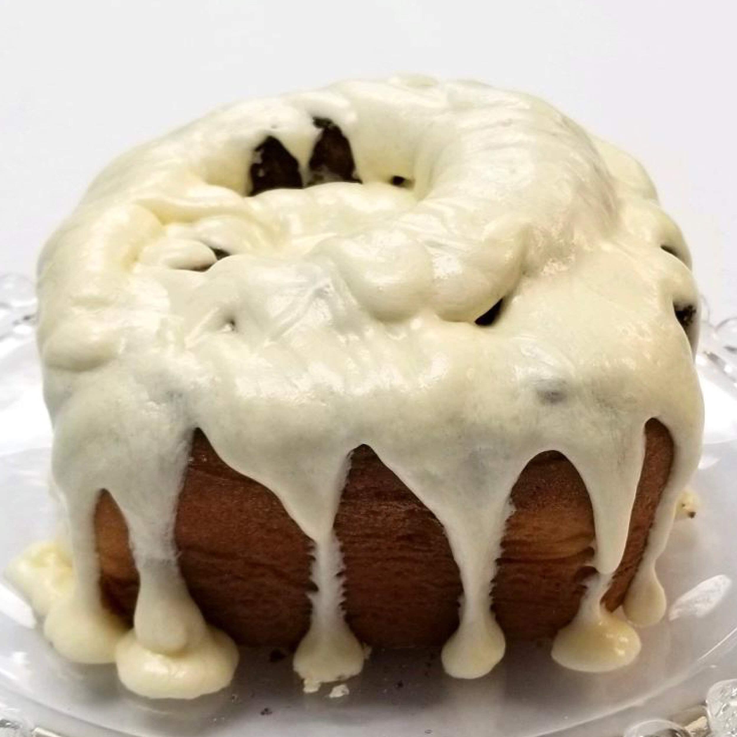 Gourmet Classic Buttercream Cinnamon Rolls - 12 Pack (6 oz Each) | Fresh Baked Pastries for Breakfast, Brunch & Dessert | Perfect for Holidays, Parties & Family Gatherings