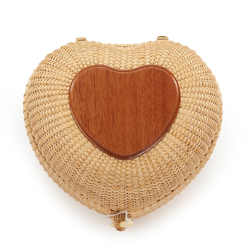 Handwoven Bamboo Jewelry Storage Box - Traditional Chinese Handicraft Basket for Organizing Rings, Earrings & Necklaces | Perfect for Bedroom, Bathroom & Travel Accessories