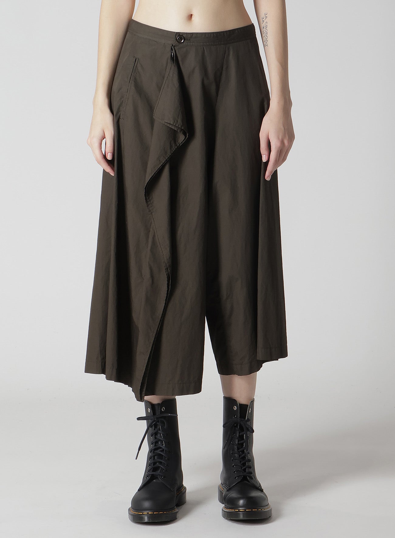 Stylish Cotton Broad Garment Dyeing Skirt Pants for Women - Comfortable & Breathable Casual Wear for Office, Travel & Everyday Outfits