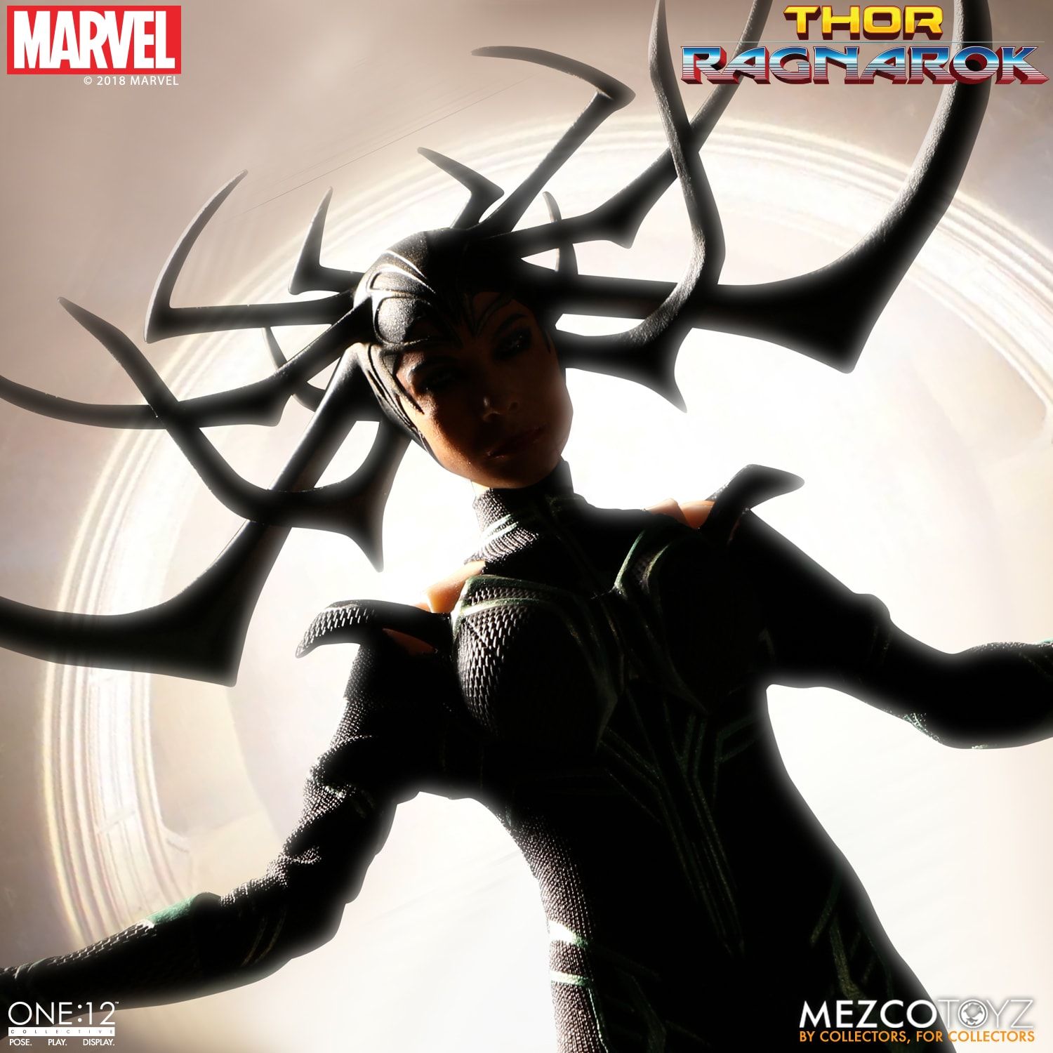 Mezco Toyz One:12 Collective Marvel Comics Thor Ragnarok Hela 1/12 Scale Action Figure - Premium Collectible for Marvel Fans, Display & Role Play