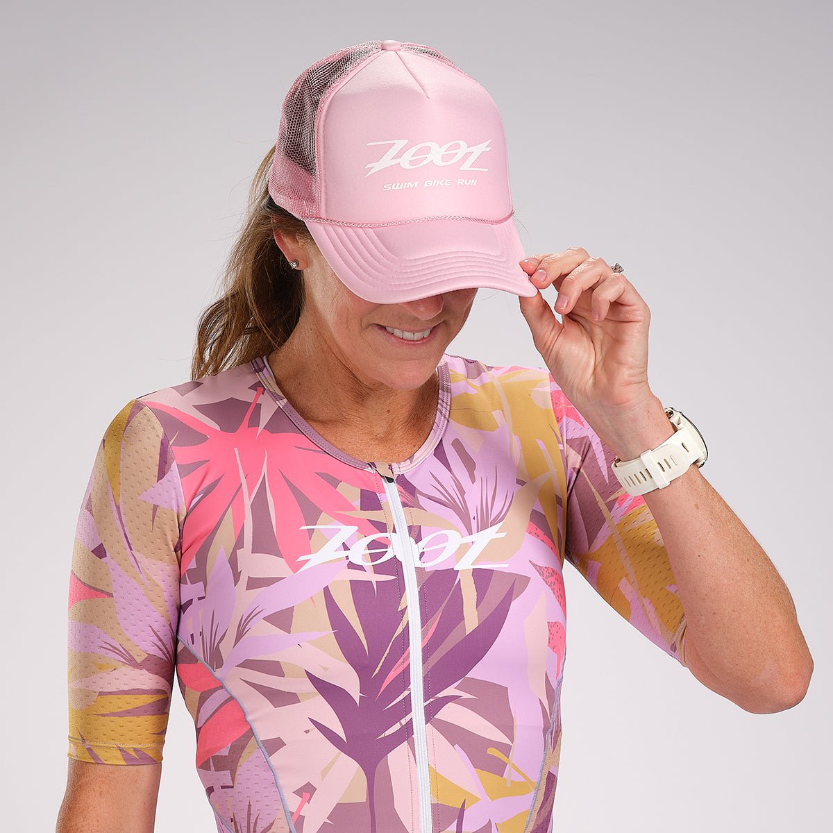 Unisex Foam Trucker Hat - Soft Pink Adjustable Snapback Cap for Men & Women - Perfect for Outdoor Activities, Sports, and Casual Wear
