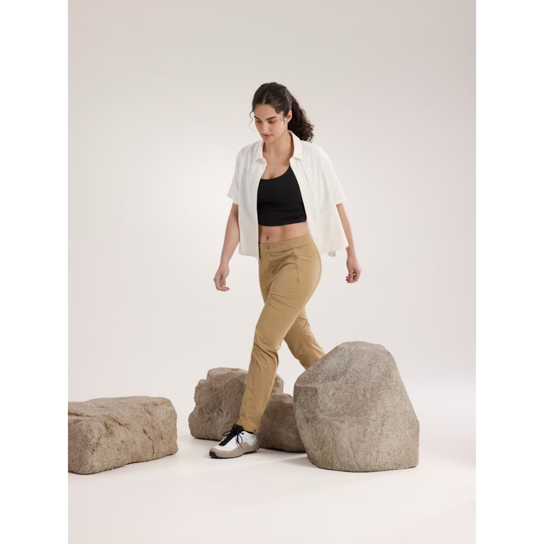 Arc'teryx Women's Sima Short Sleeve Shirt - Lightweight Hiking & Travel Top for Outdoor Adventures