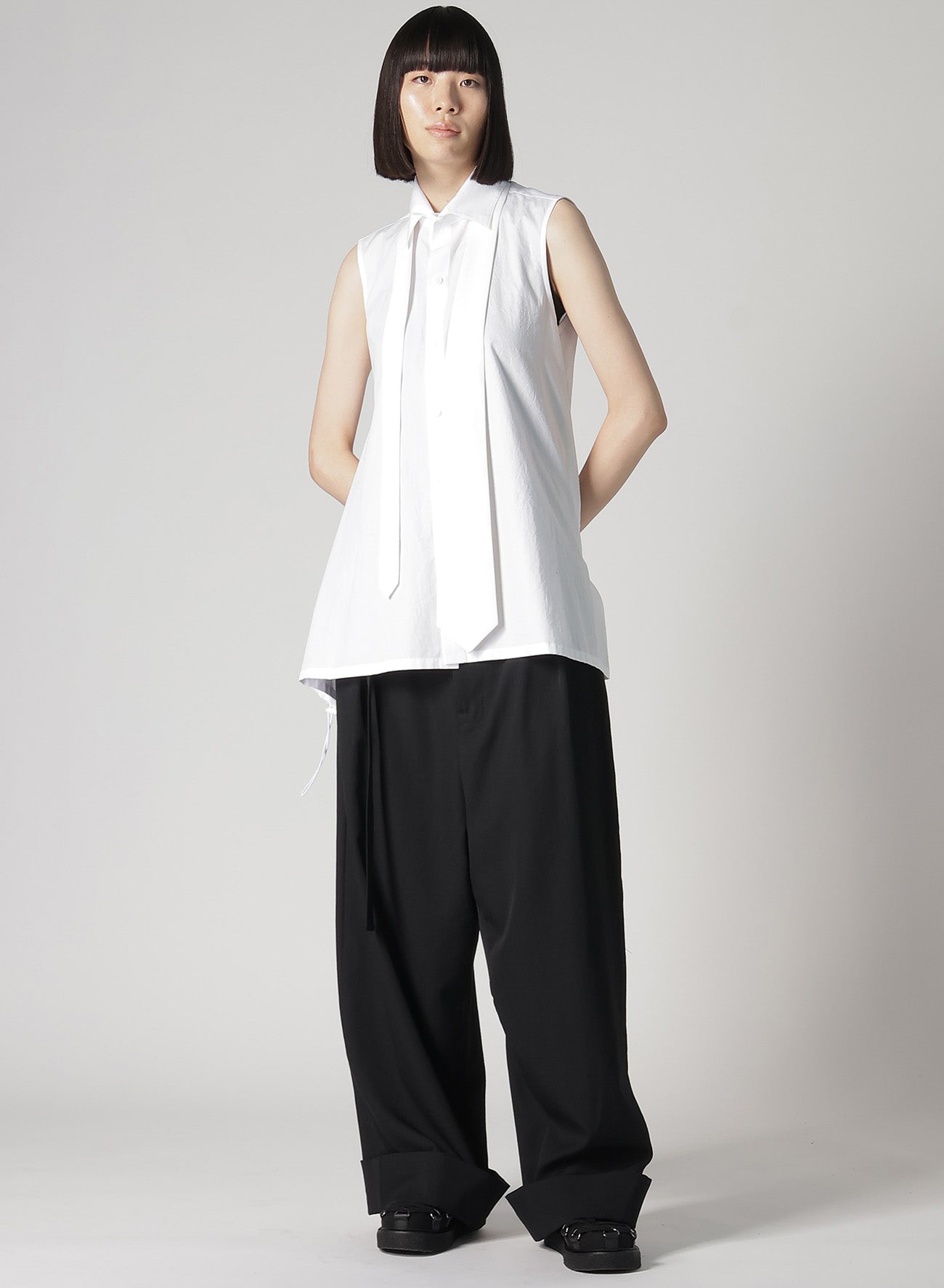 Stylish BROAD R Sleeveless Tie Blouse for Women - Elegant Casual & Office Wear - Perfect for Summer Outfits, Date Nights & Business Meetings