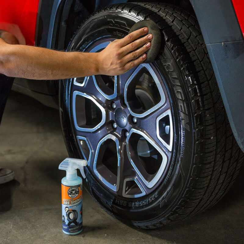Chemical Guys Tire Kicker Extra Glossy Tire Shine 16oz - High Gloss Tire Dressing for Cars, Trucks & Motorcycles - Perfect for Car Detailing, Showroom Shine & Long-Lasting Protection