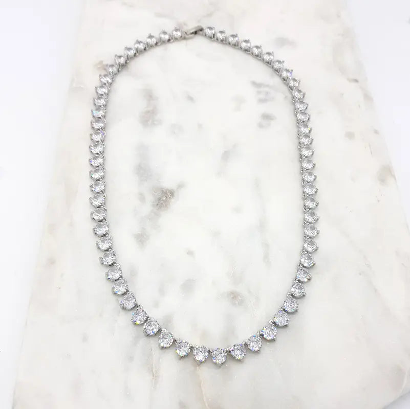 Elizabeth Classic Statement Crystal Bridal Tennis Necklace - Elegant Wedding Jewelry for Brides, Bridesmaids & Formal Events | Perfect for Weddings, Prom & Special Occasions