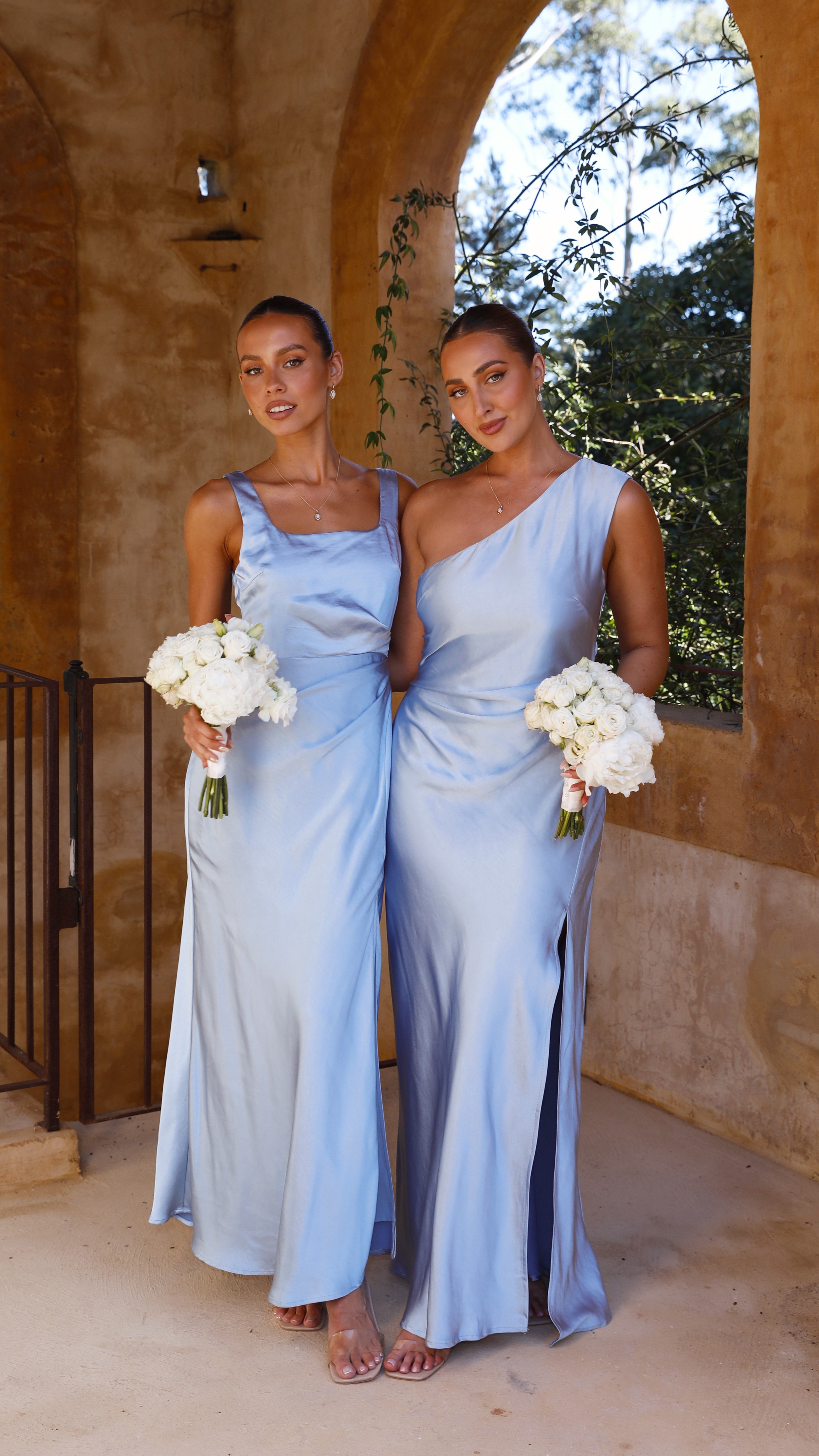 Alaria Maxi Dress for Women - Flowy Long Summer Dress in Blue - Perfect for Beach, Vacation & Casual Outings