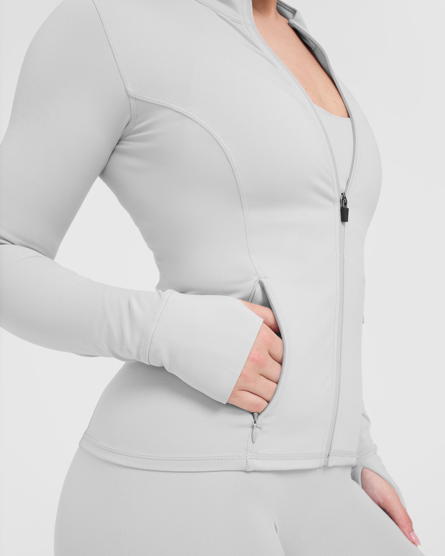 Timeless Light Grey Jacket for Men & Women | Classic Outerwear for Fall & Winter | Perfect for Casual Outings, Travel & Outdoor Activities