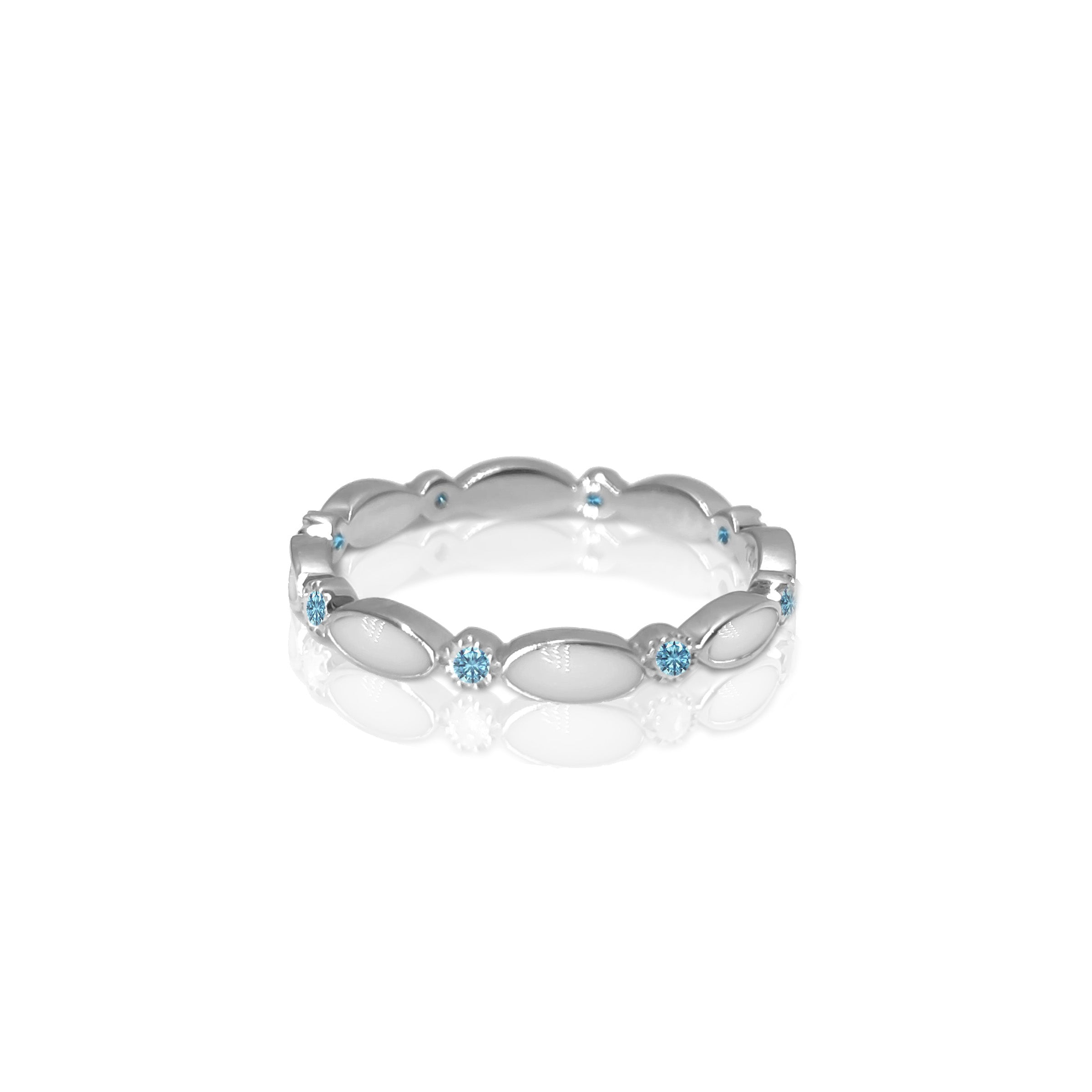 Personalized Breast Milk Jewelry Ring - Custom Keepsake for Cody B - Unique Memorial Gift for Moms, Breastfeeding Mothers & New Parents - Perfect for Anniversaries, Baby Showers & Special Occasions