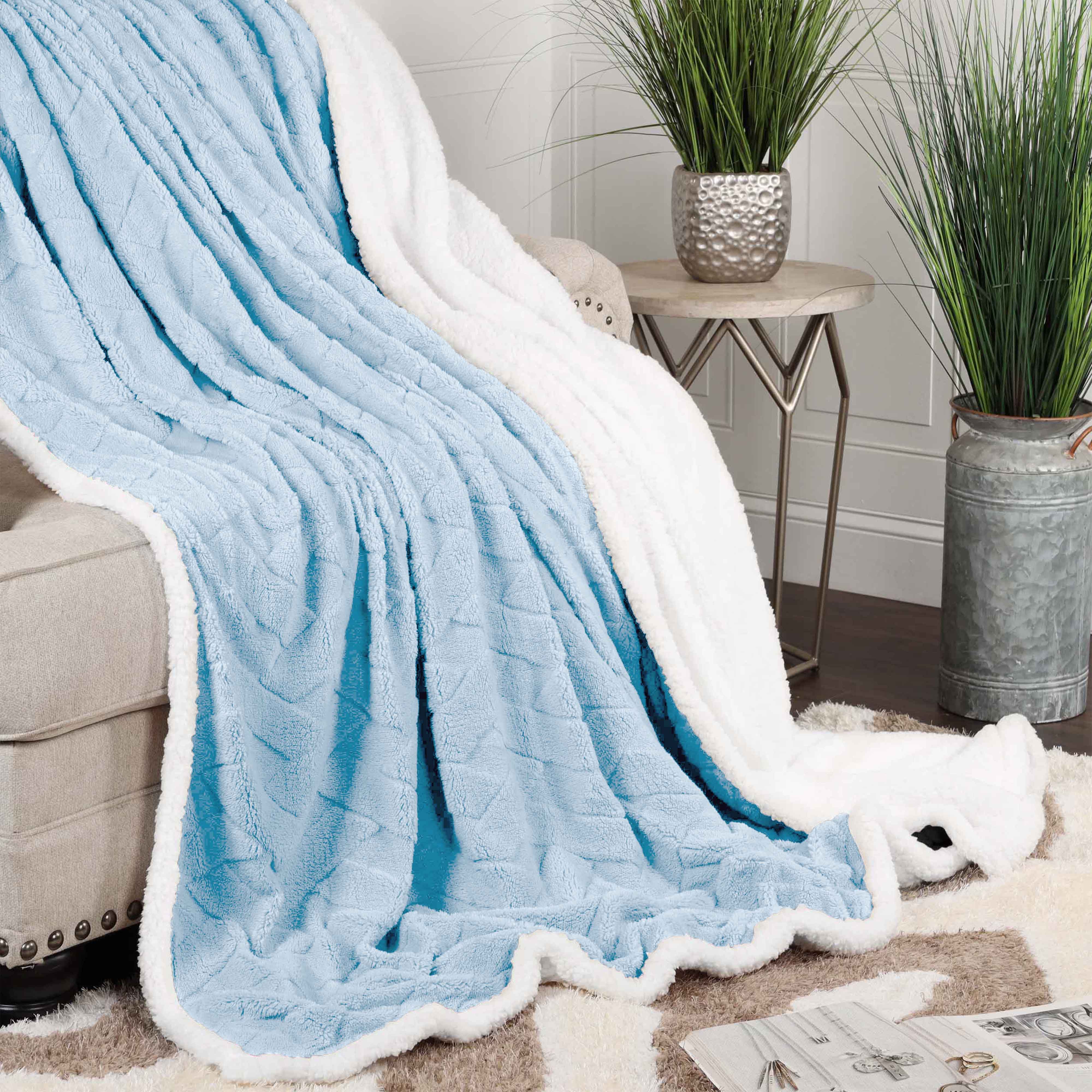 Nuuk Reversible Jacquard Lattice Plush Sherpa Fleece Blanket - Soft Cozy Throw for Couch, Bed & Travel - Perfect for Winter Nights, Camping & Home Decor