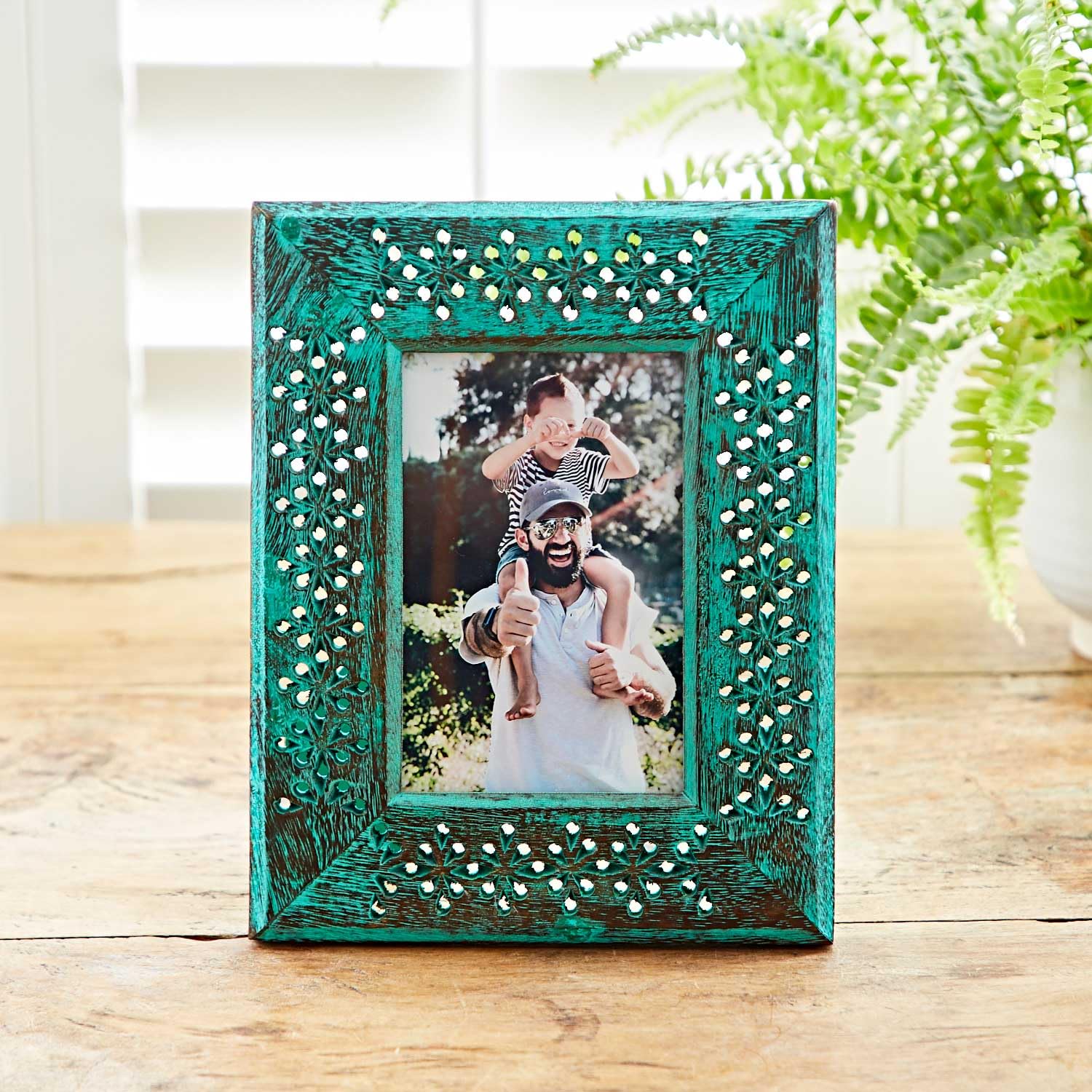 Premium Mango Wood Photo Frame for 6x4 Inch Pictures - Handmade Hara Paper Design - Perfect for Wall Decor, Home Office, and Gift Giving