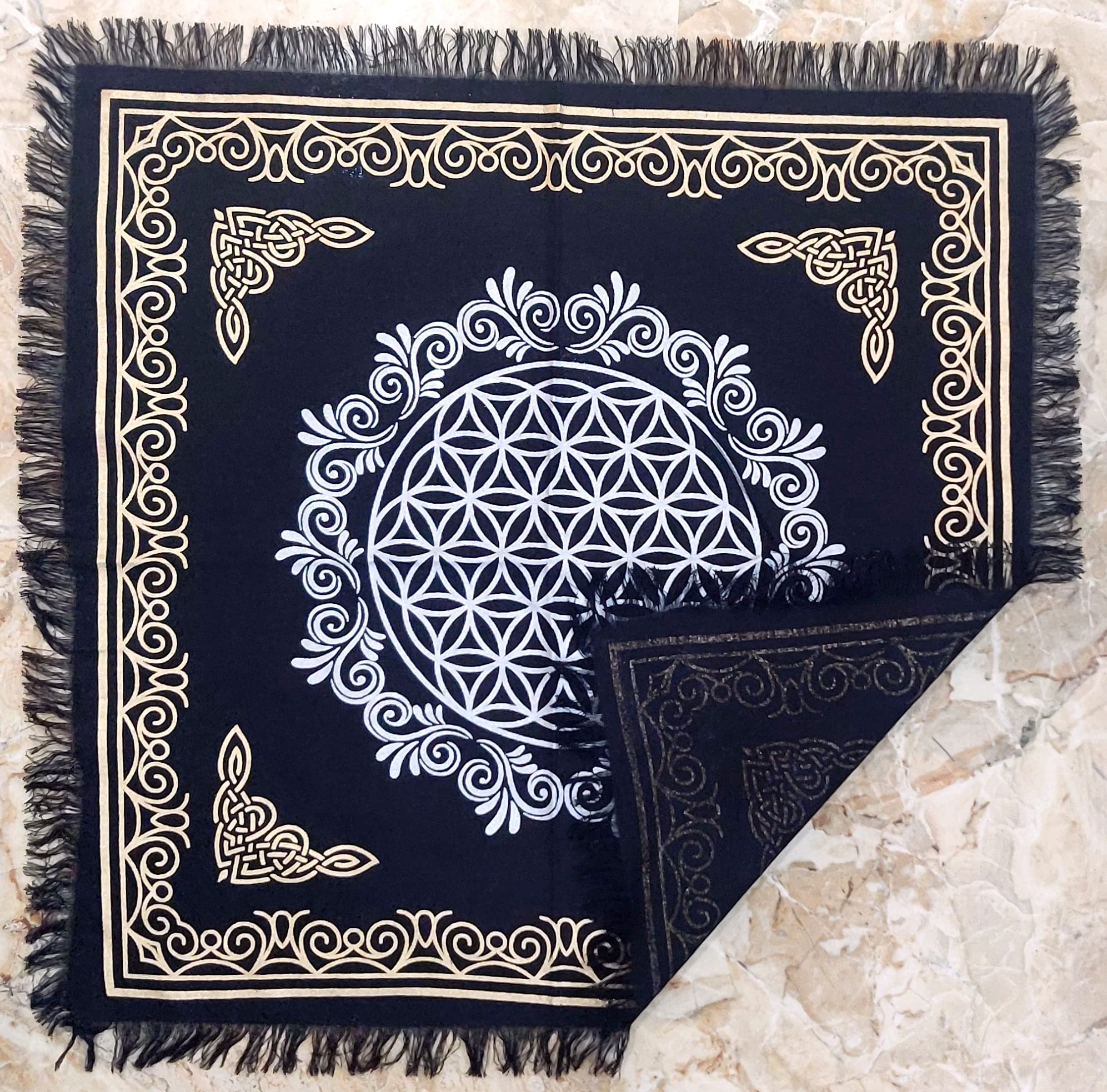 INDACORIFY Flower of Life Altar Cloth 18x18 Inch - Sacred Spiritual Tarot Spread Cloth with Fringes for Witchcraft, Meditation & Rituals (Gold & Silver Flower of Life Design) - Perfect for Altar Decor, Yoga Spaces & Energy Healing