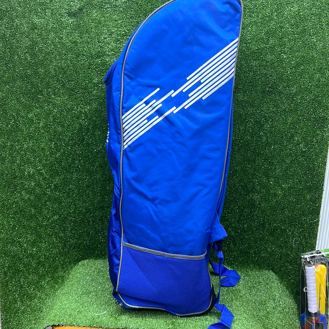 Reebok Blaster Adult Wheelie Cricket Kit Bag - Durable Sports Equipment for Cricket Players | Perfect for Training, Matches & Travel