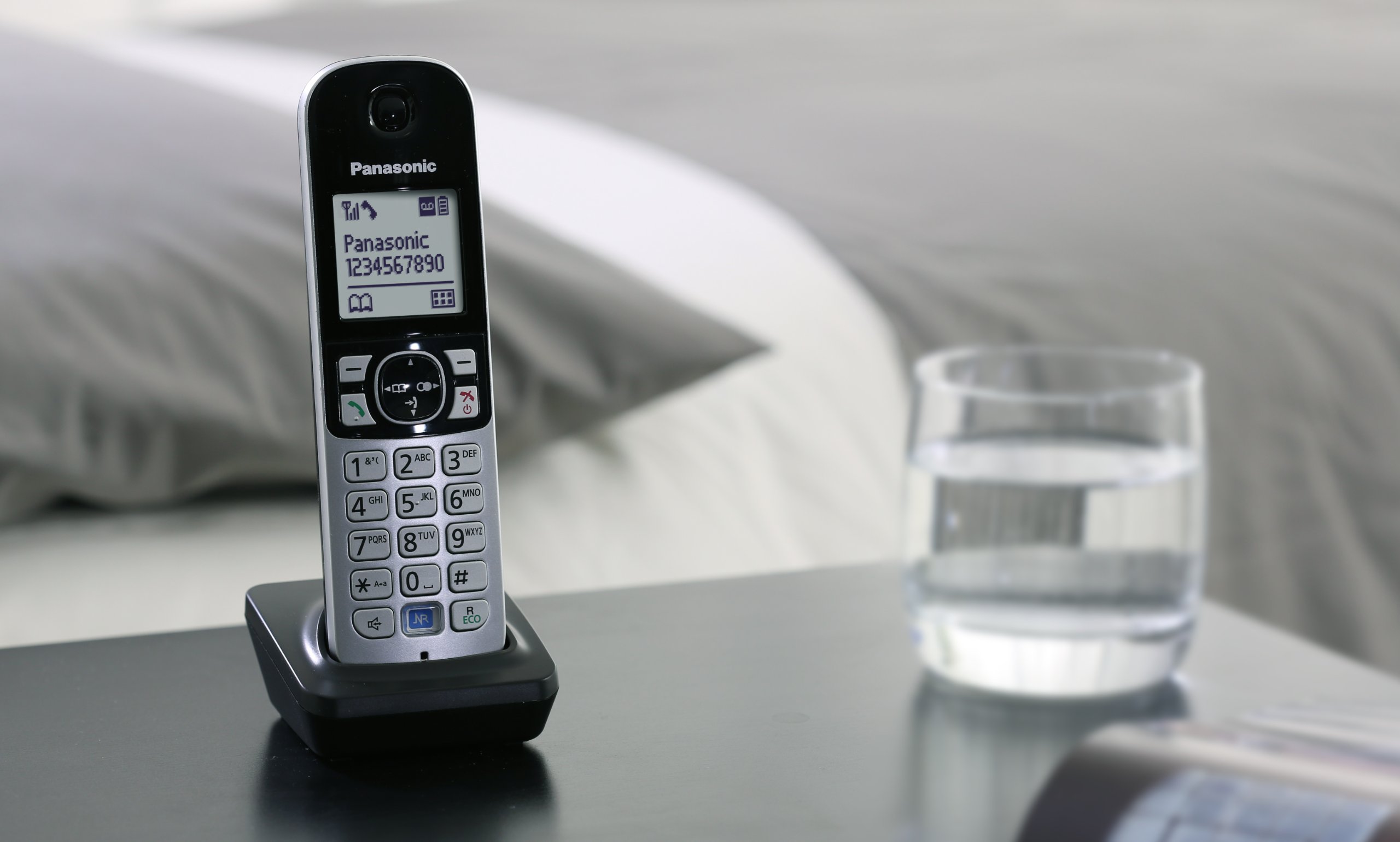 Panasonic KX-TG6824EB Quad Cordless DECT 6.0 Phone System with Answering Machine - Black/Silver - Ideal for Home & Small Business Office Use