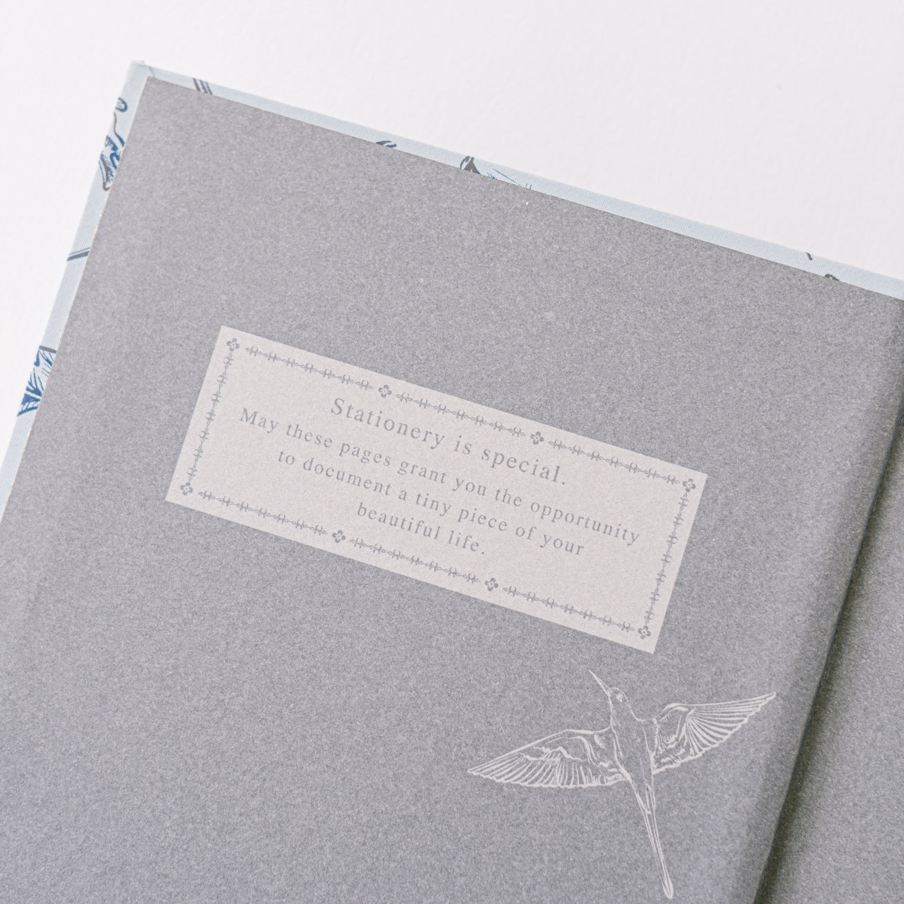 Blue Botanical Bird Toile Journal - Vintage Floral Design Notebook for Writing, Sketching & Note Taking - Perfect Gift for Bird Lovers & Nature Enthusiasts