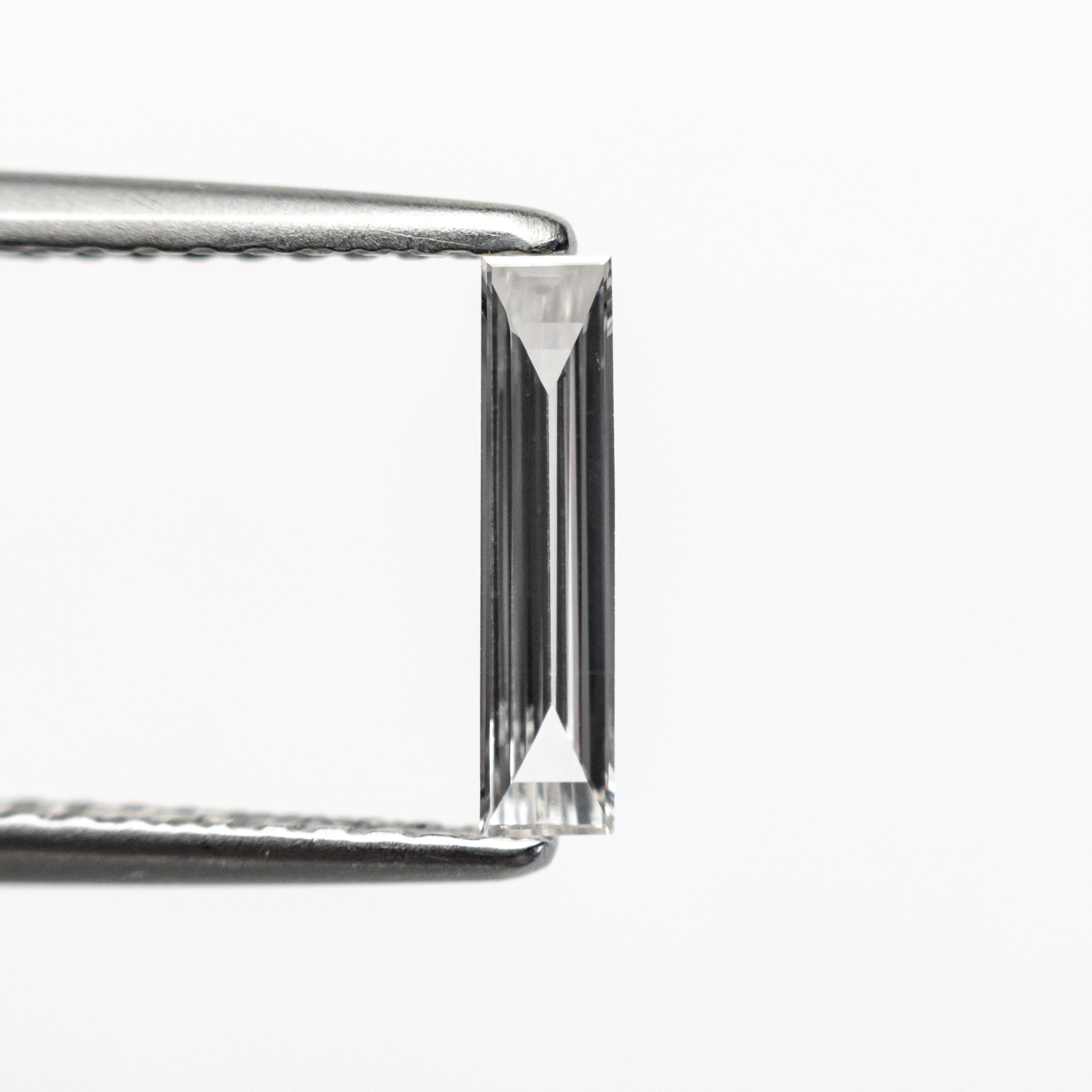 0.18ct VS2 E Color Baguette Step Cut Diamond (8.95x2.11x0.99mm) - Perfect for Engagement Rings & Fine Jewelry