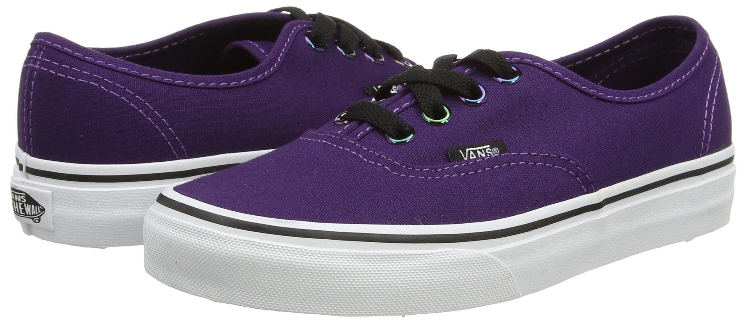 Vans Unisex Low-Top Sneakers - Classic Canvas Skate Shoes for Men & Women | Comfortable Casual Walking & Streetwear Fashion | Perfect for Skating, Daily Wear & Urban Lifestyle