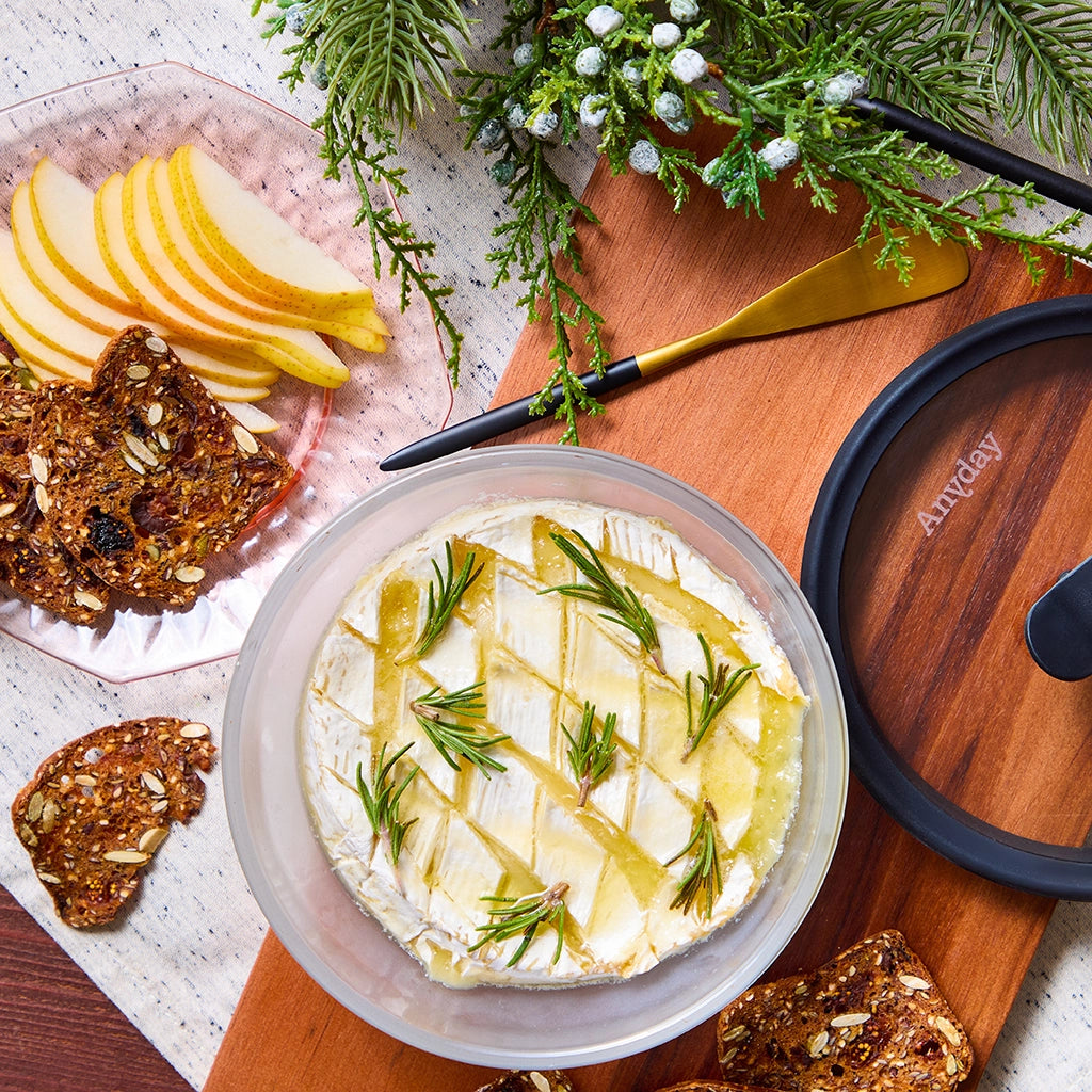 Easy Baked Brie Recipe - Creamy French Cheese Appetizer for Holiday Parties & Wine Pairing