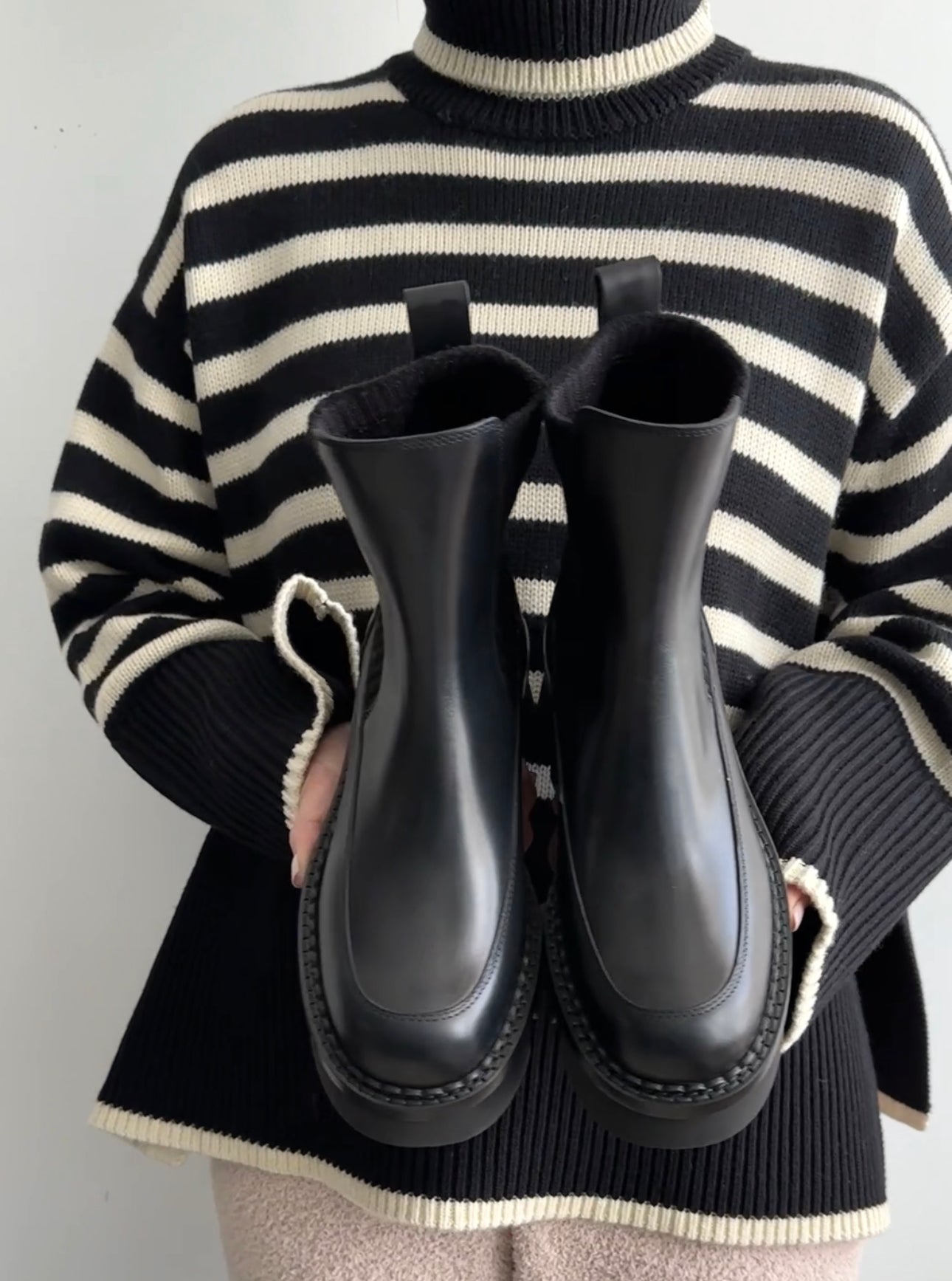 Chloe Owena Black Leather Track Sole Ankle Boots Size 37 - Stylish Women's Chunky Heel Booties for Fall & Winter Fashion, Casual Outfits and Night Out